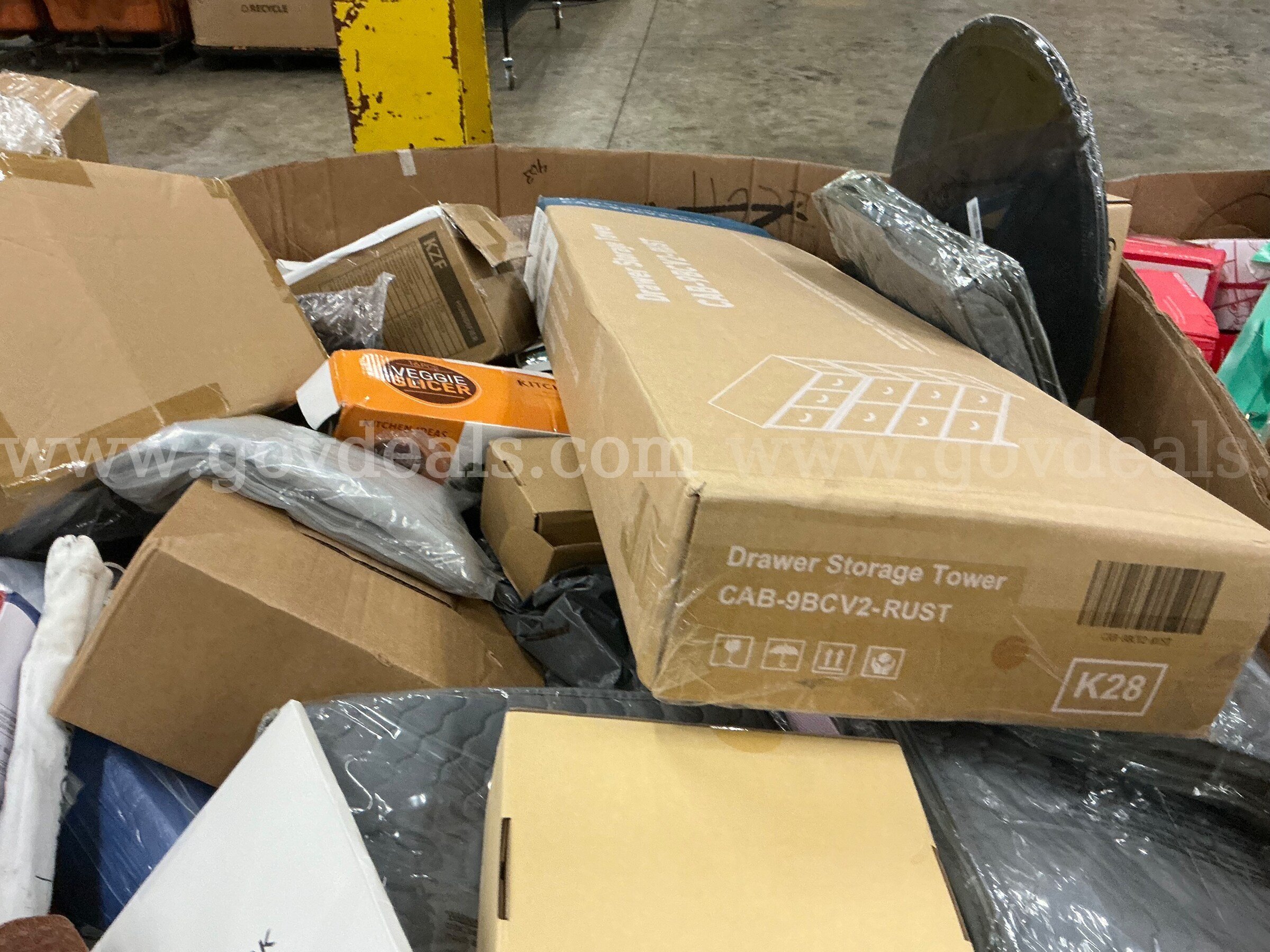General Merchandise: (Gaylord) (SEP26-0514)  0514 Government Surplus Auction - Photo #3