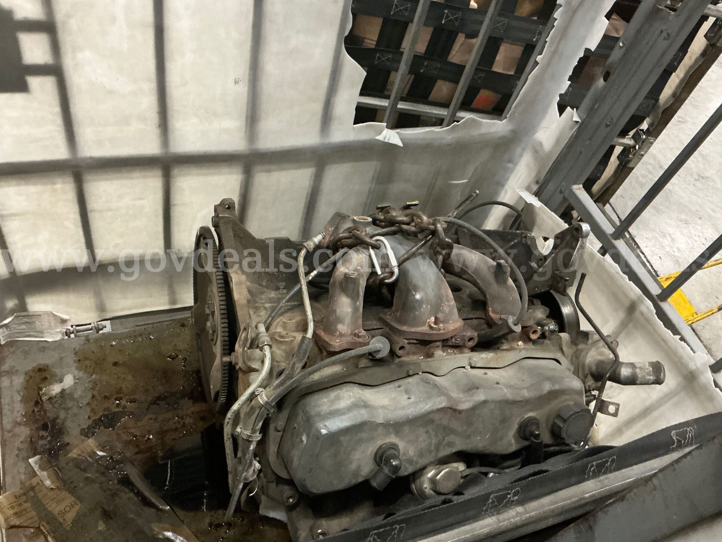 Hardware: "Automotive and Hardware" (APC)(SEP26-0525)  0525 Government Surplus Auction - Photo #2