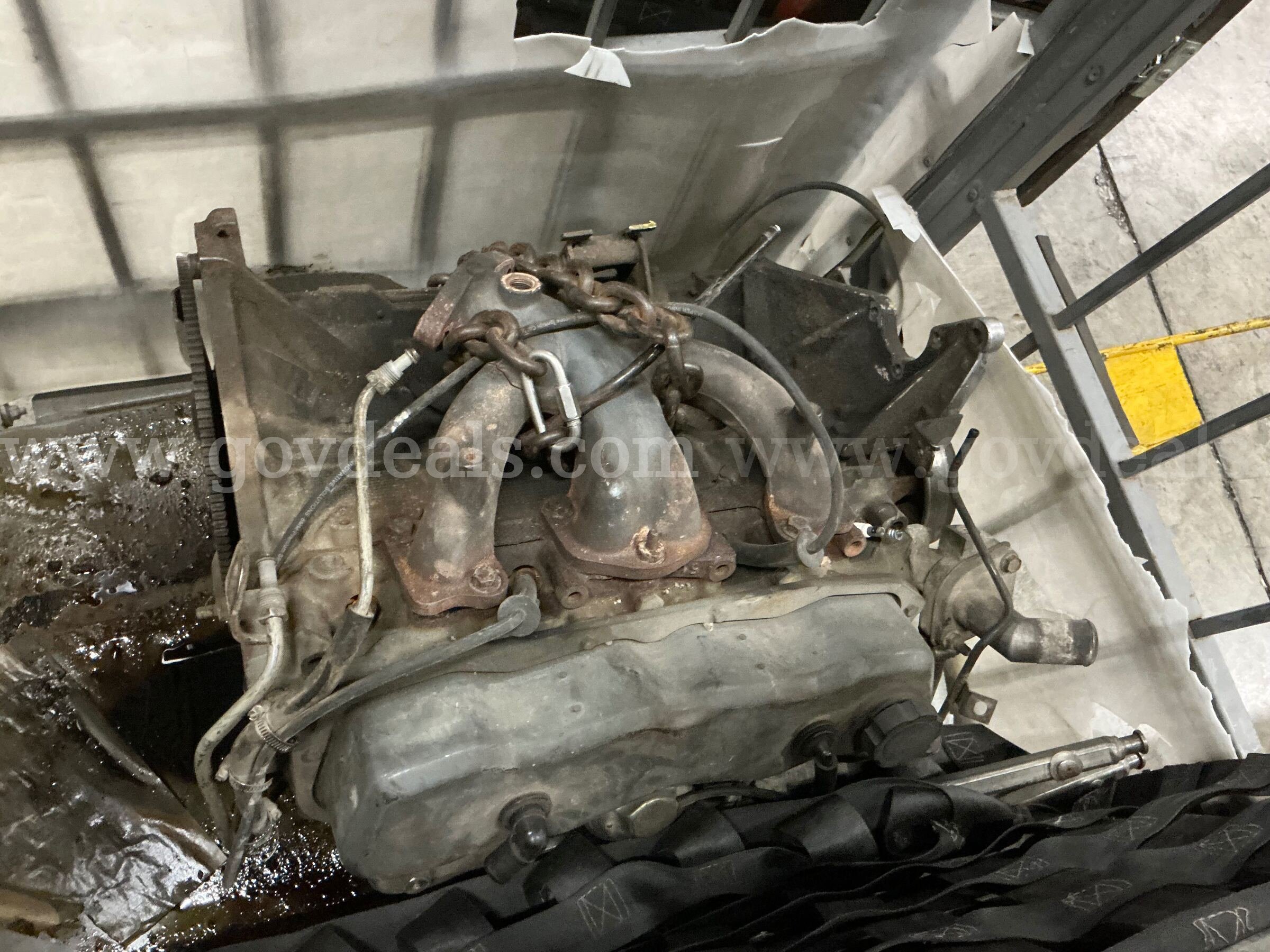 Hardware: "Automotive and Hardware" (APC)(SEP26-0525)  0525 Government Surplus Auction - Photo #3