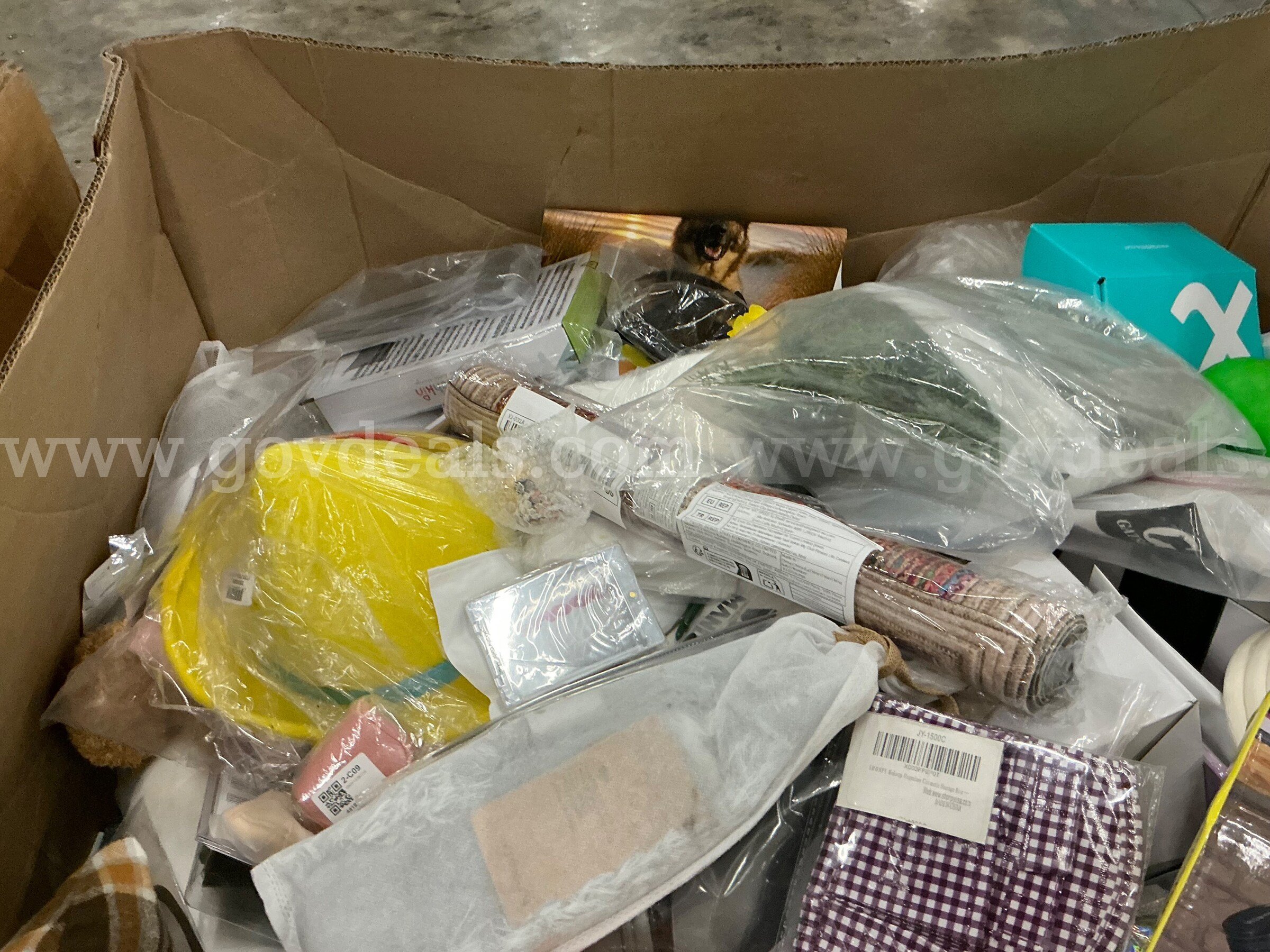 General Merchandise: (Gaylord) (SEP26-0530)  0530 Government Surplus Auction - Photo #6