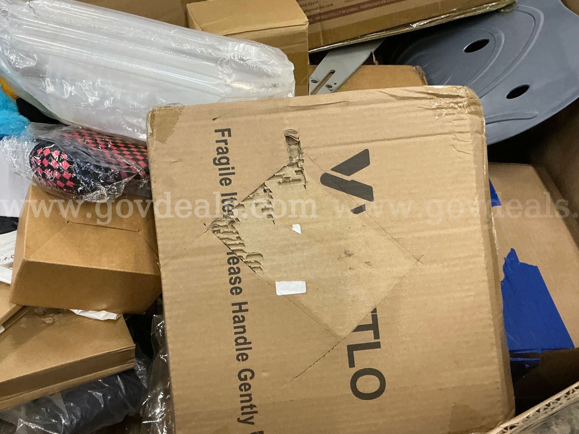 General Merchandise: (Gaylord) (SEP26-0535)  0535 Government Surplus Auction - Photo #5