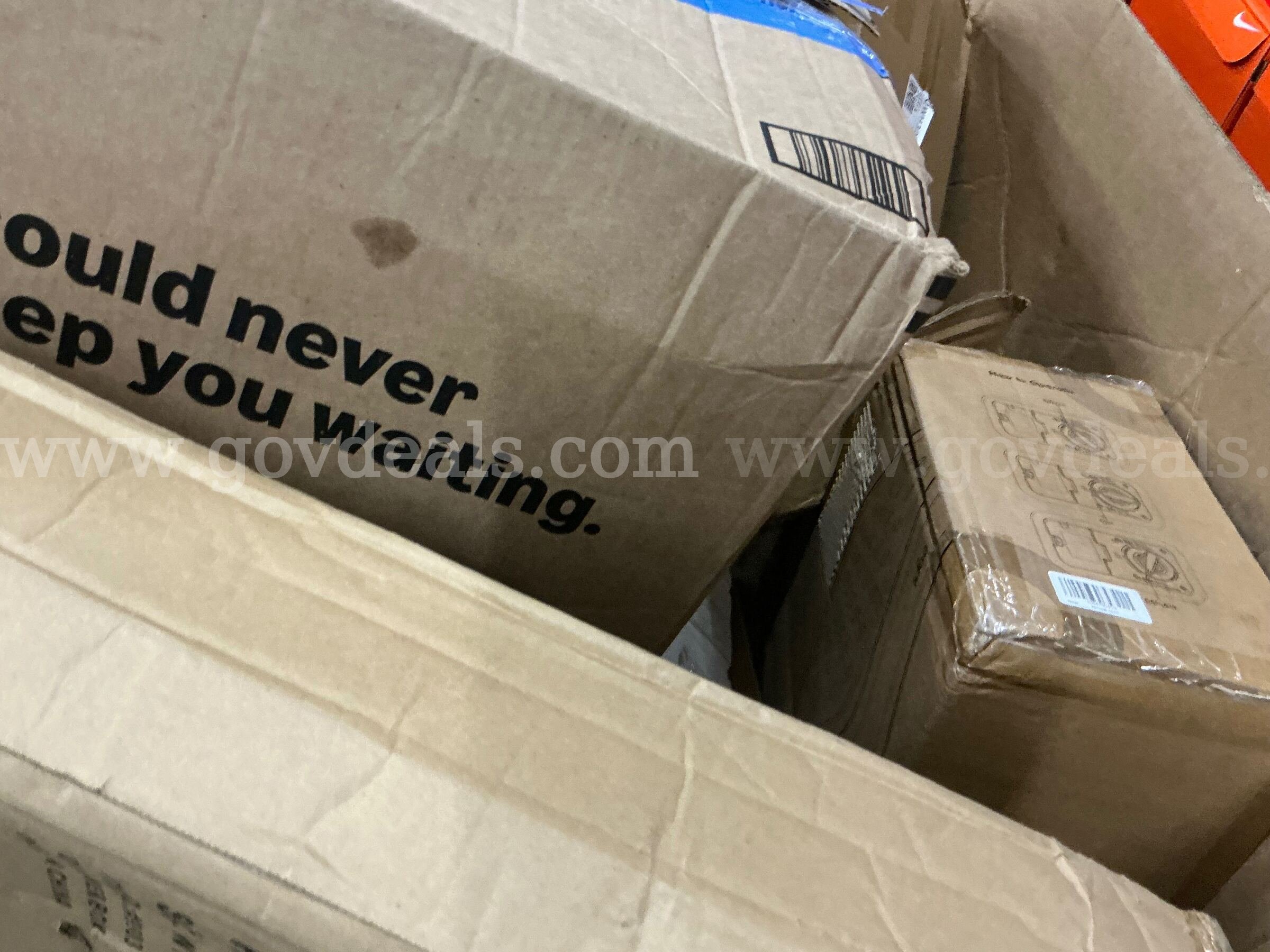 General Merchandise: (Gaylord) (SEP26-0542)  0542 Government Surplus Auction - Photo #3