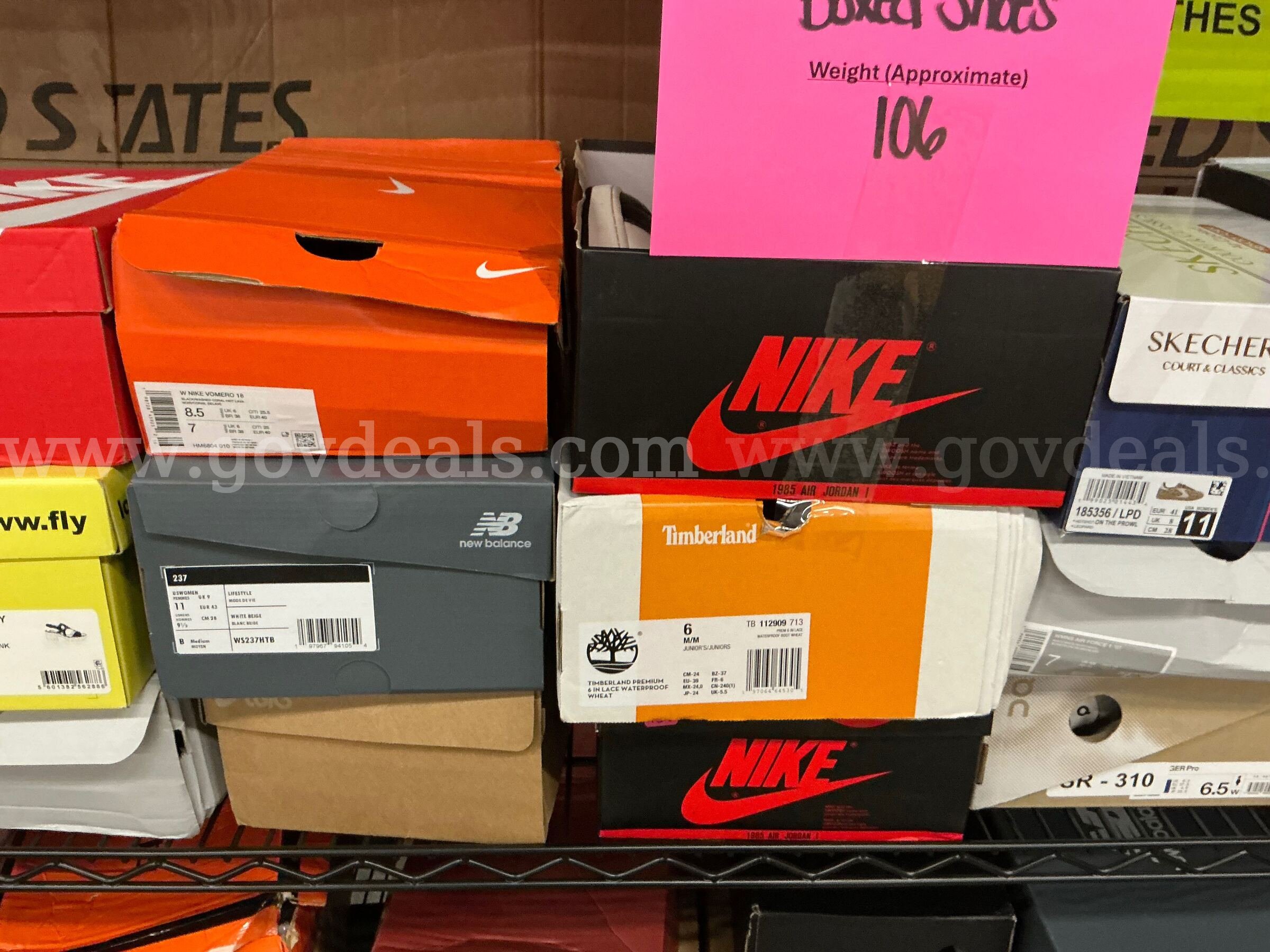 Apparel: "Boxed Shoes" (SEP26-0568X)   Government Surplus Auction - Photo #6