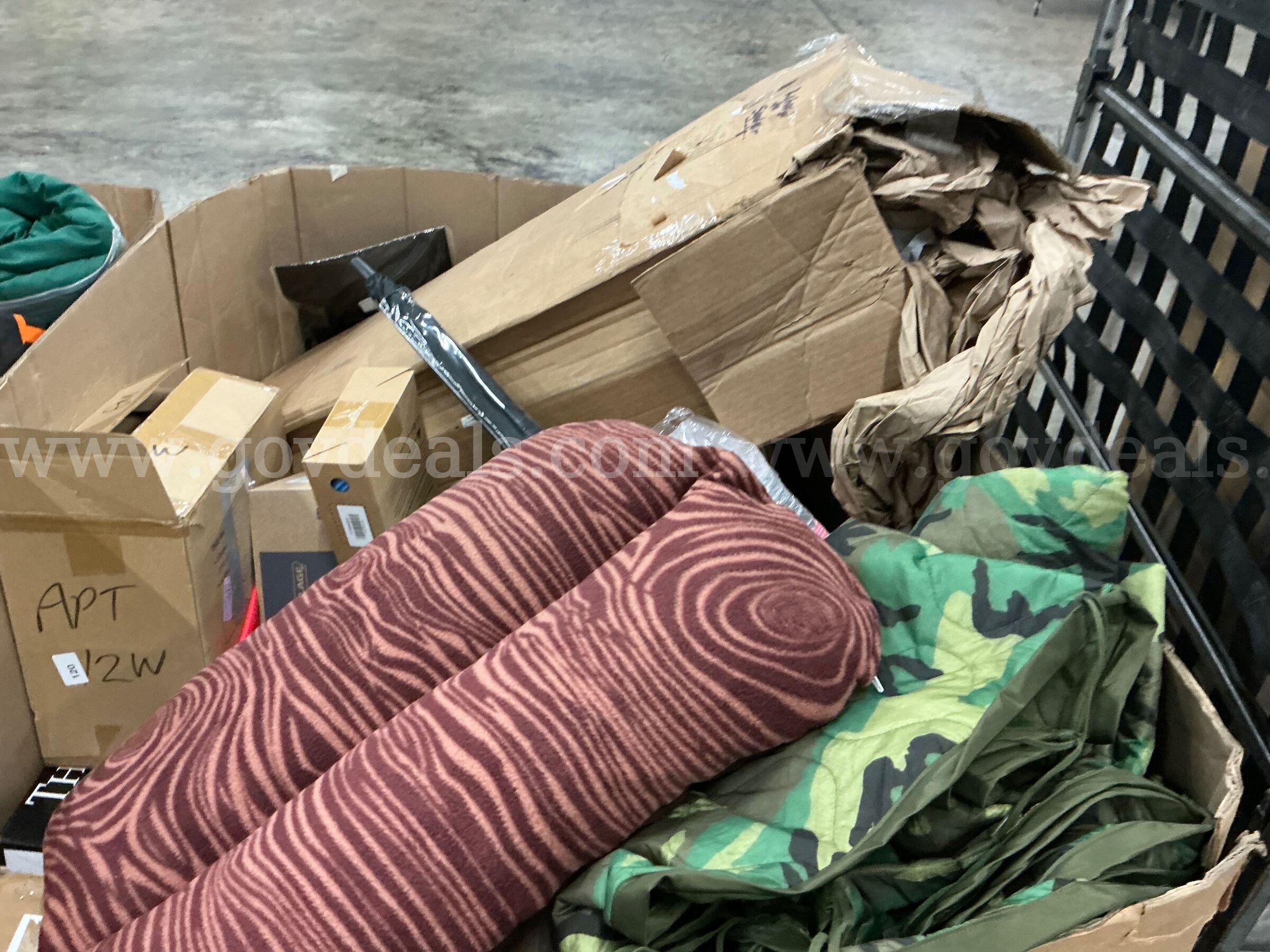 General Merchandise: (Gaylord) (SEP26-0576)  0576 Government Surplus Auction - Photo #3