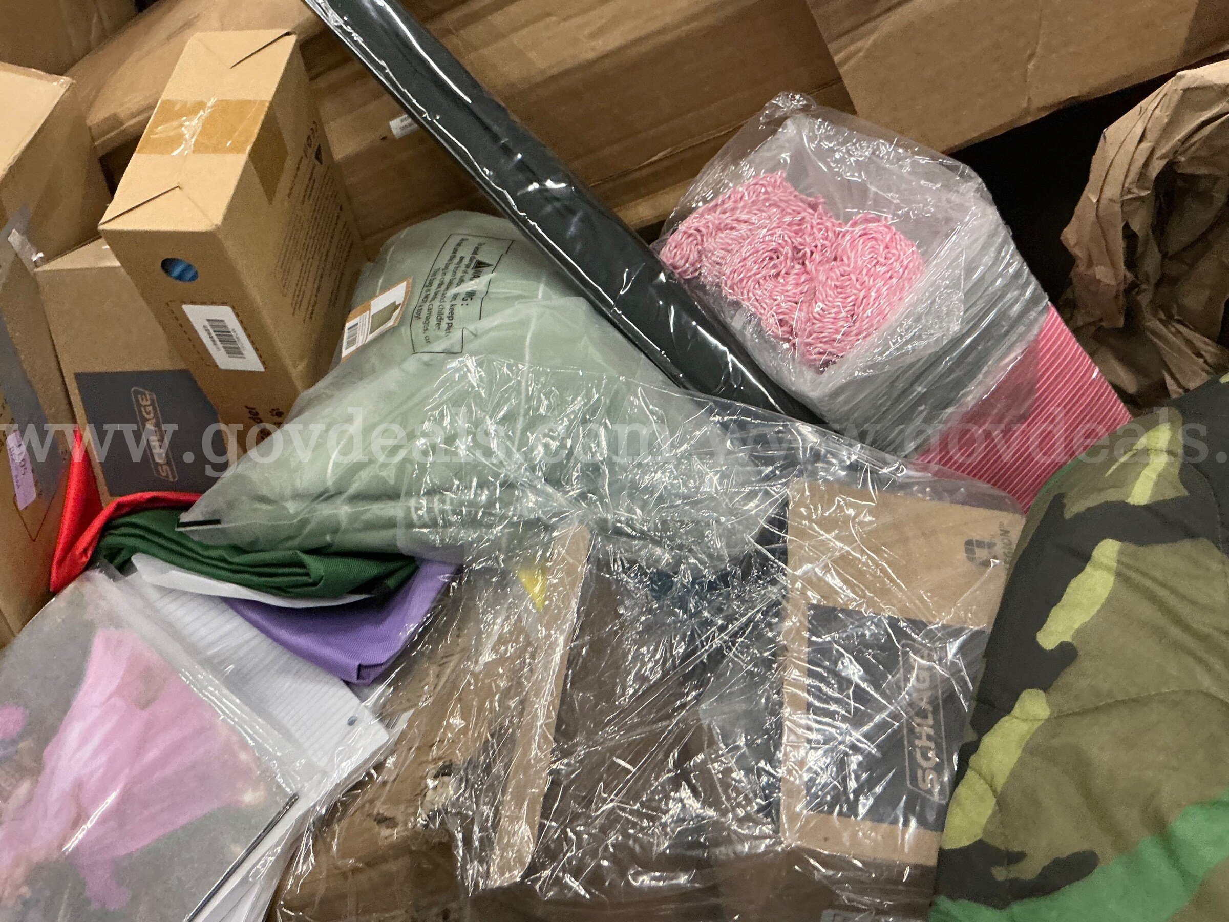 General Merchandise: (Gaylord) (SEP26-0576)  0576 Government Surplus Auction - Photo #4