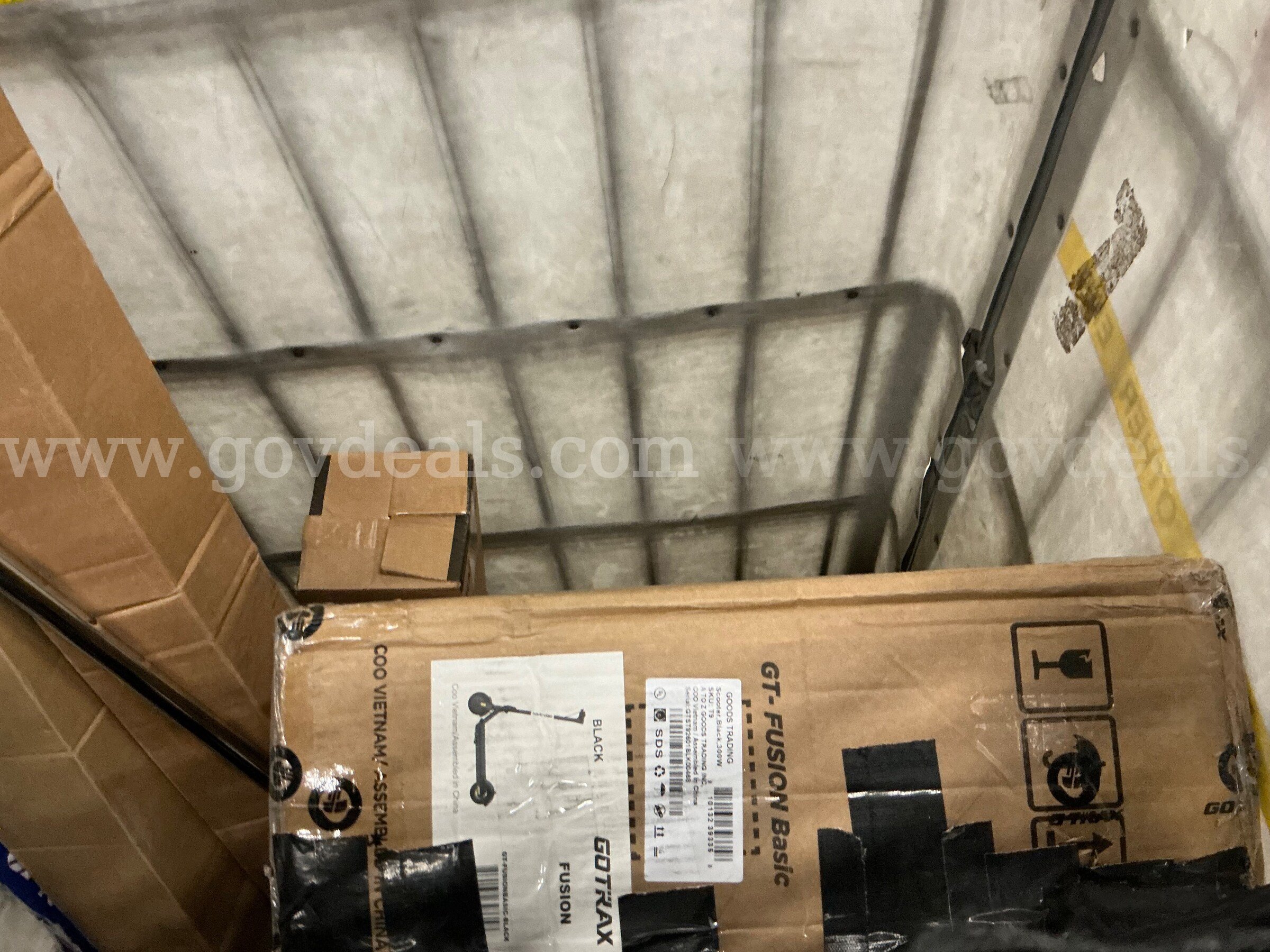 Sporting Goods: (APC)(SEP26-0579)  0579 Government Surplus Auction - Photo #4