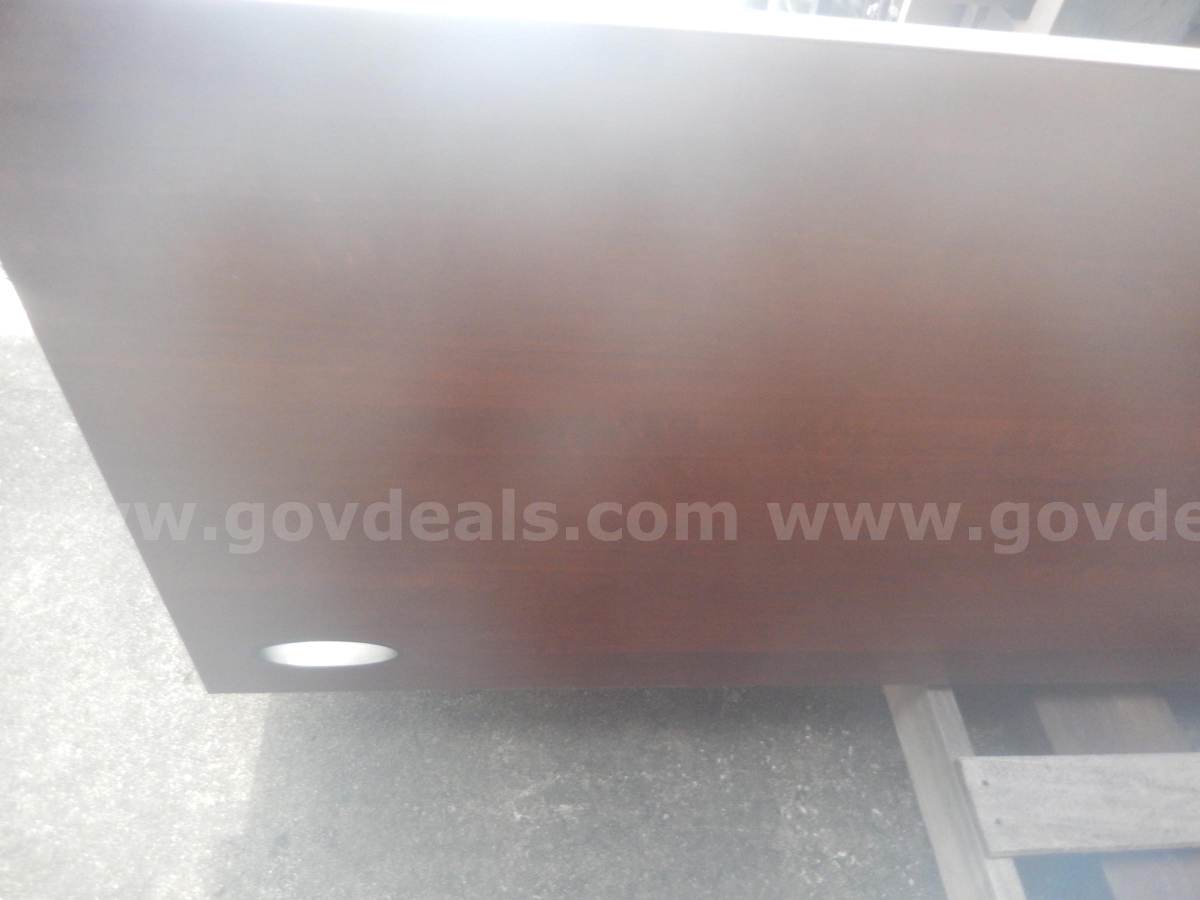 USED (1) PRESSWOOD L-SHAPED DESK IN PIECES   Government Surplus Auction - Photo #3