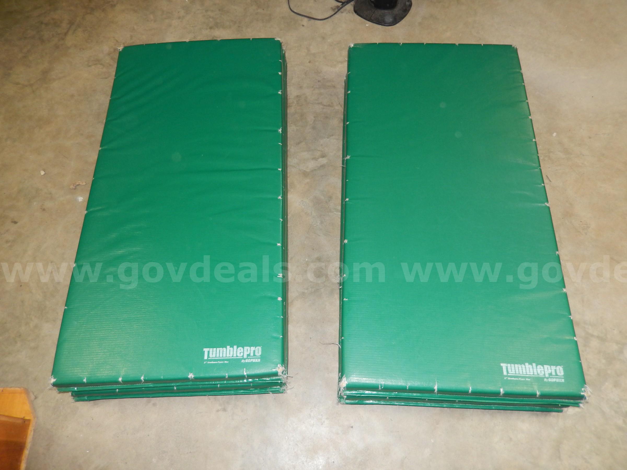 USED (2) TUMBLEPRO GREEN PLAY MATS 24" X 97" TUMBLEPRO  Government Surplus Auction - Photo #2