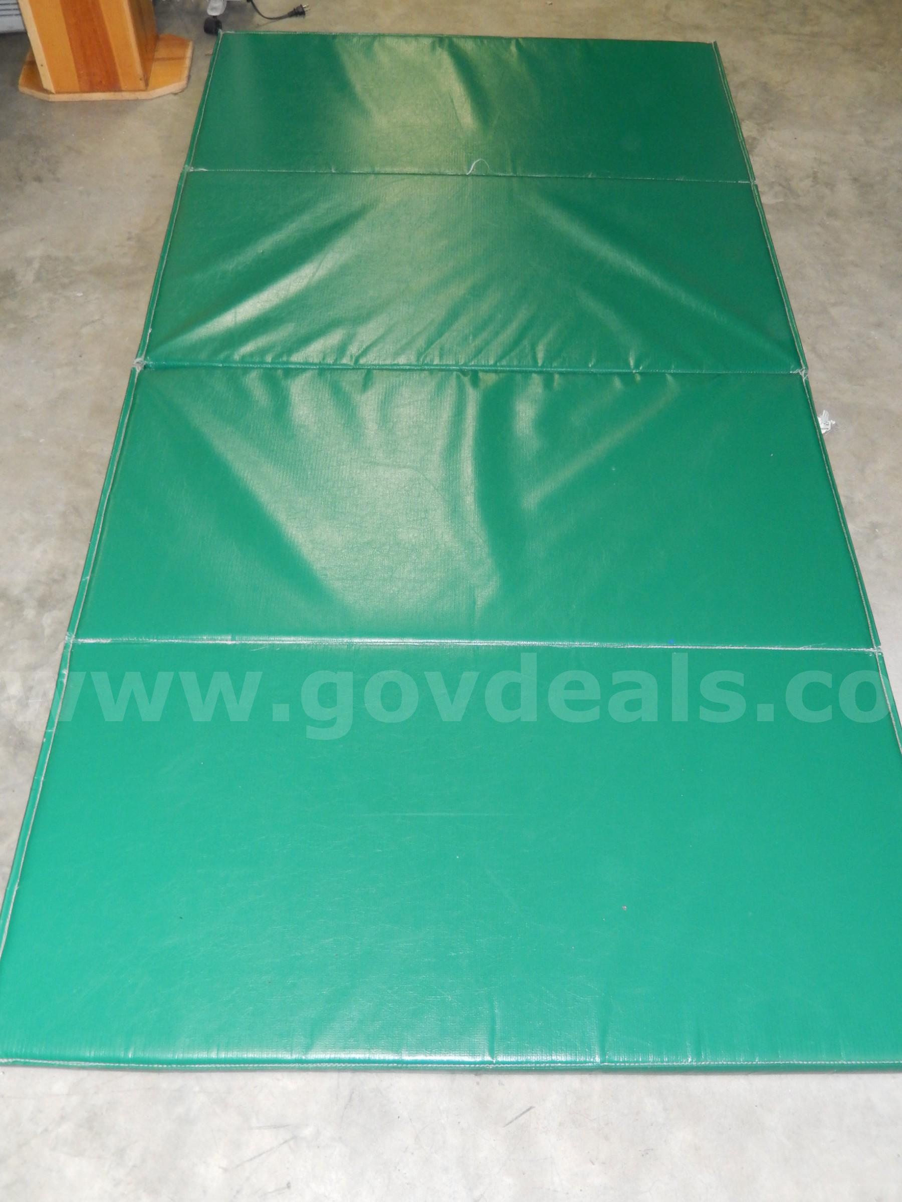 USED (2) TUMBLEPRO GREEN PLAY MATS 24" X 97" TUMBLEPRO  Government Surplus Auction - Photo #6