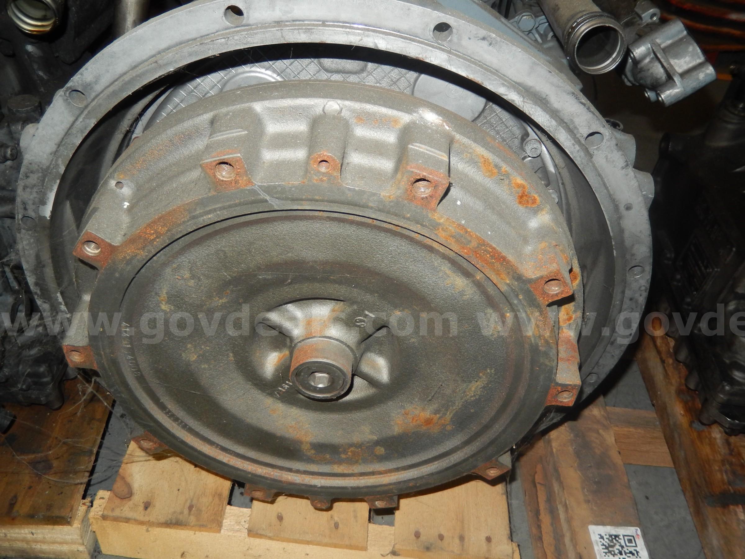 USED (1) ZF TRANSMISSION 5HP 892C 4149053813 ZF 892C Government Surplus Auction - Photo #3