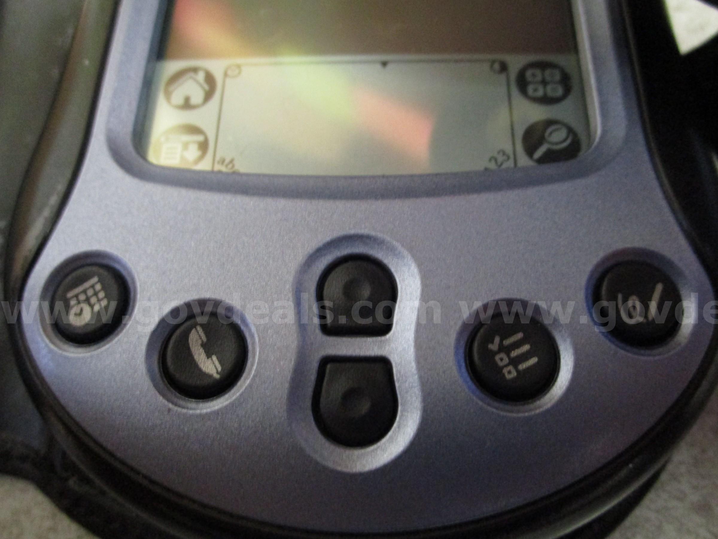 (1) USED PALM PILOT M125 PDA W/ LEATHER CASE PALM M125 Government Surplus Auction - Photo #6