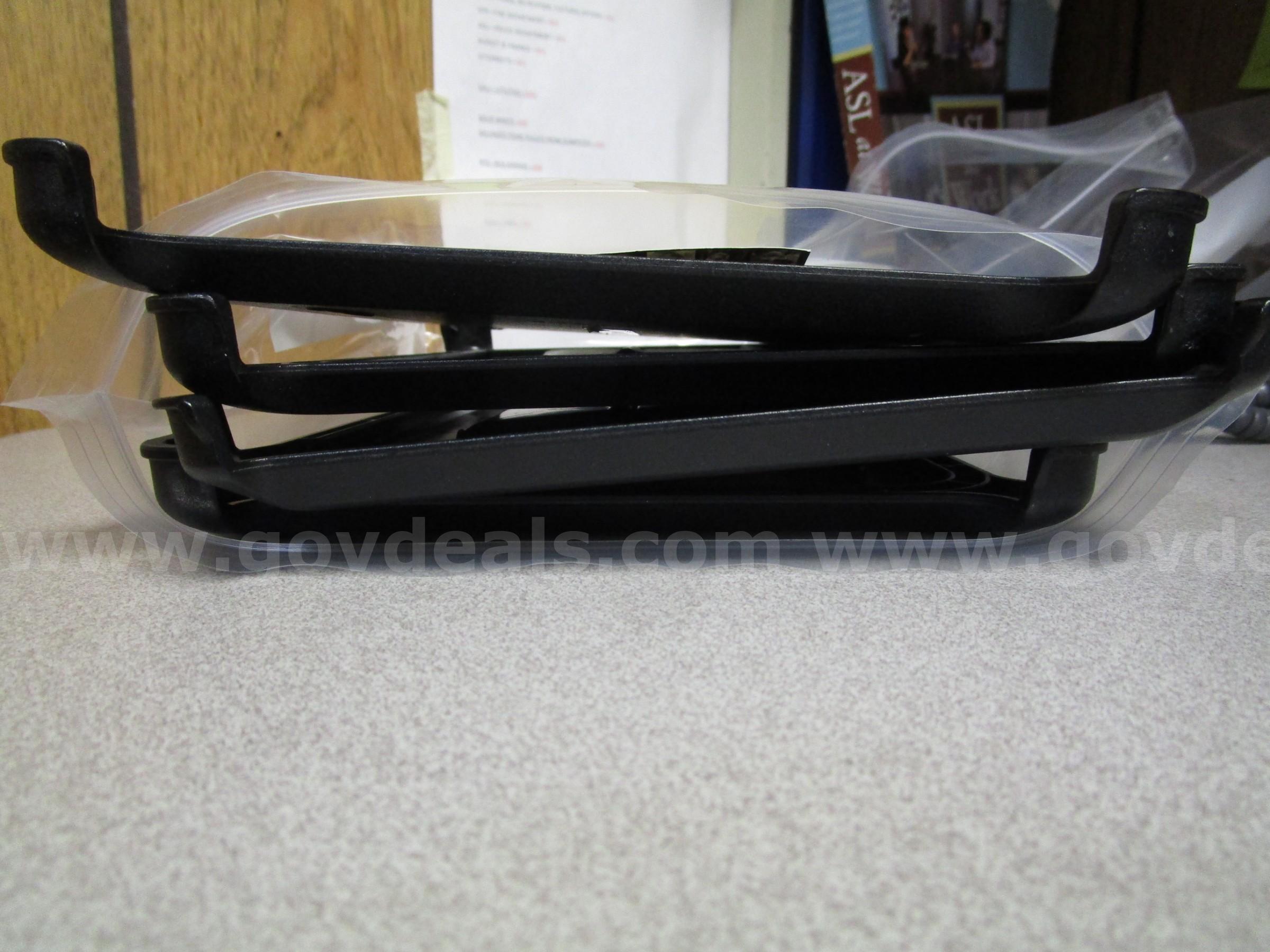 (4) USED OTTERBOX TABLET HOLDERS/STANDS OTTERBOX  Government Surplus Auction - Photo #2
