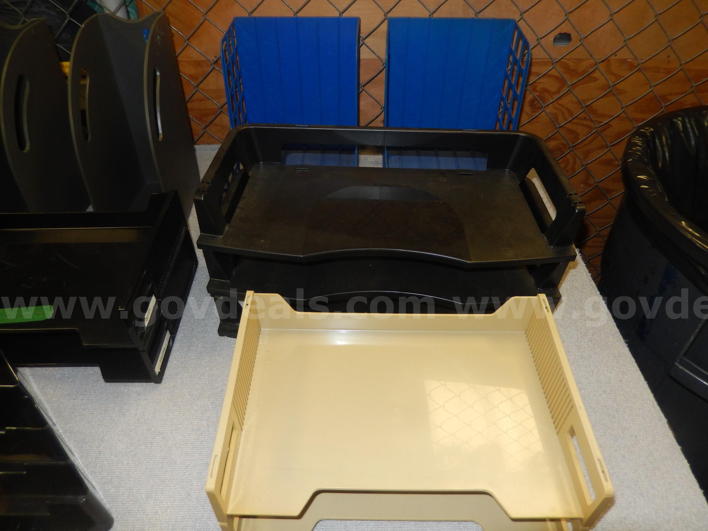 USED (18) ASSORTED OFFICE ITEMS LISTED BELOW ELDON, FELLOWS  Government Surplus Auction - Photo #4