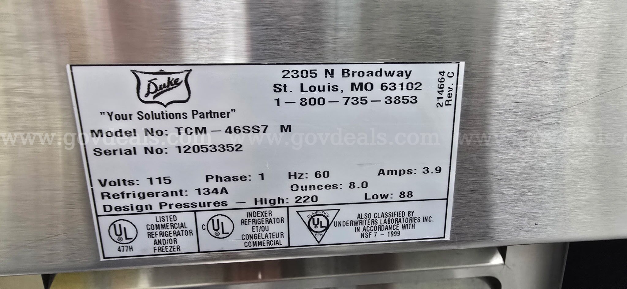 Duke Refrigerated Cold Units with Glass Sneeze Guards Duke TCM-46SS7 M Government Surplus Auction - Photo #3
