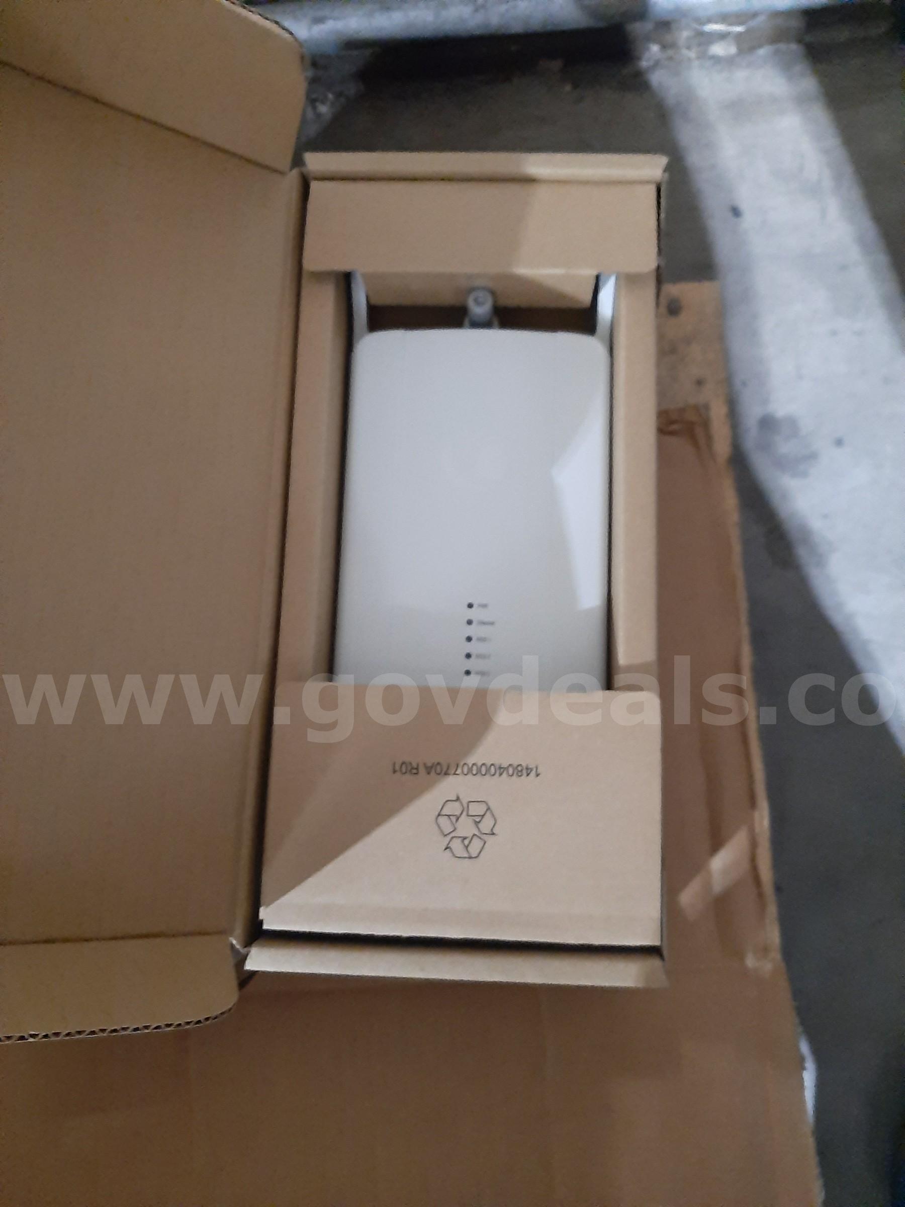 MIMOWAVE  E PMP  RADIO MODULES AND RECEIVERS   Government Surplus Auction - Photo #4