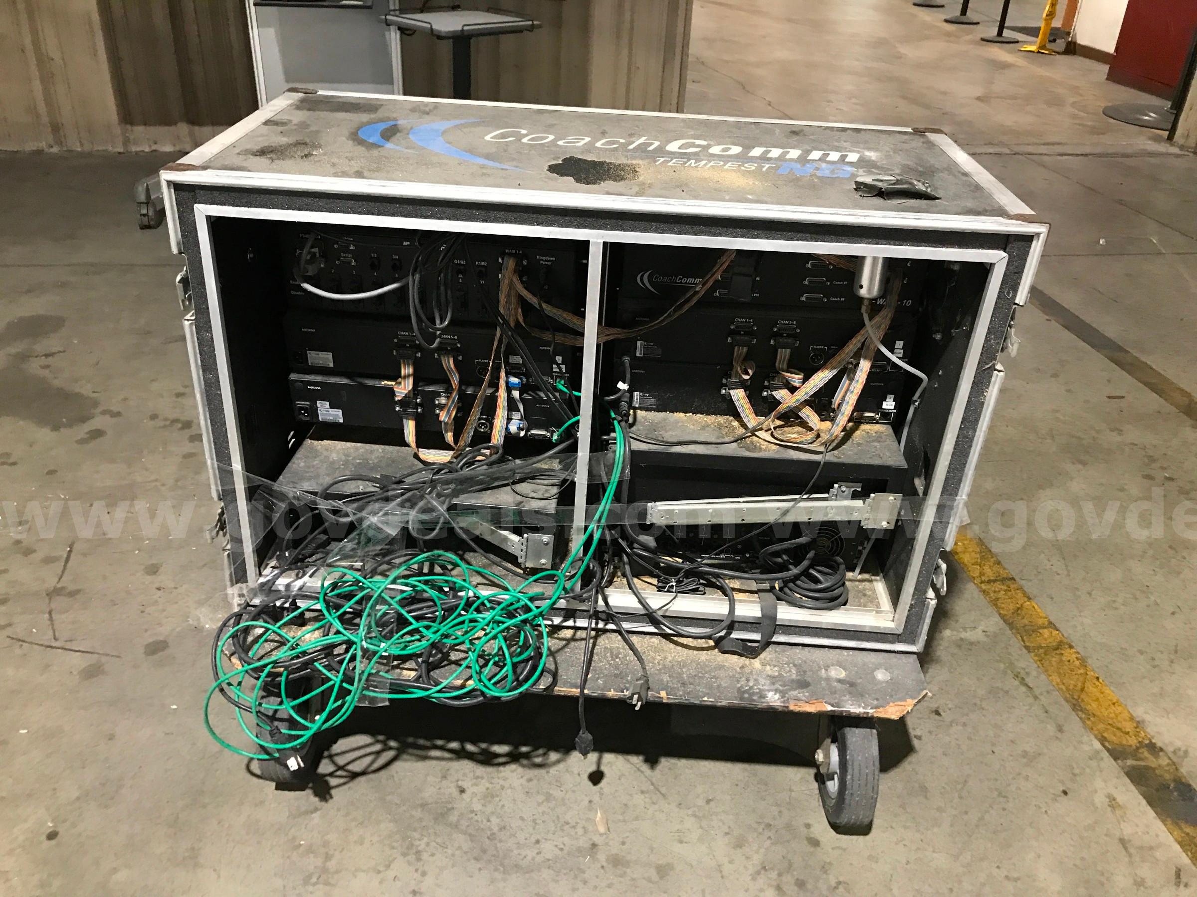 COACH COMM MOBILE SYSTEM.   Government Surplus Auction - Photo #2