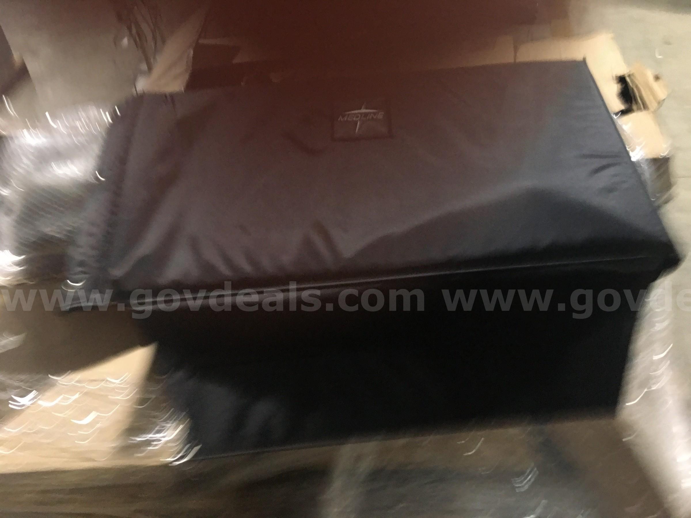 PALLET OF WHEELCHAIR PARTS