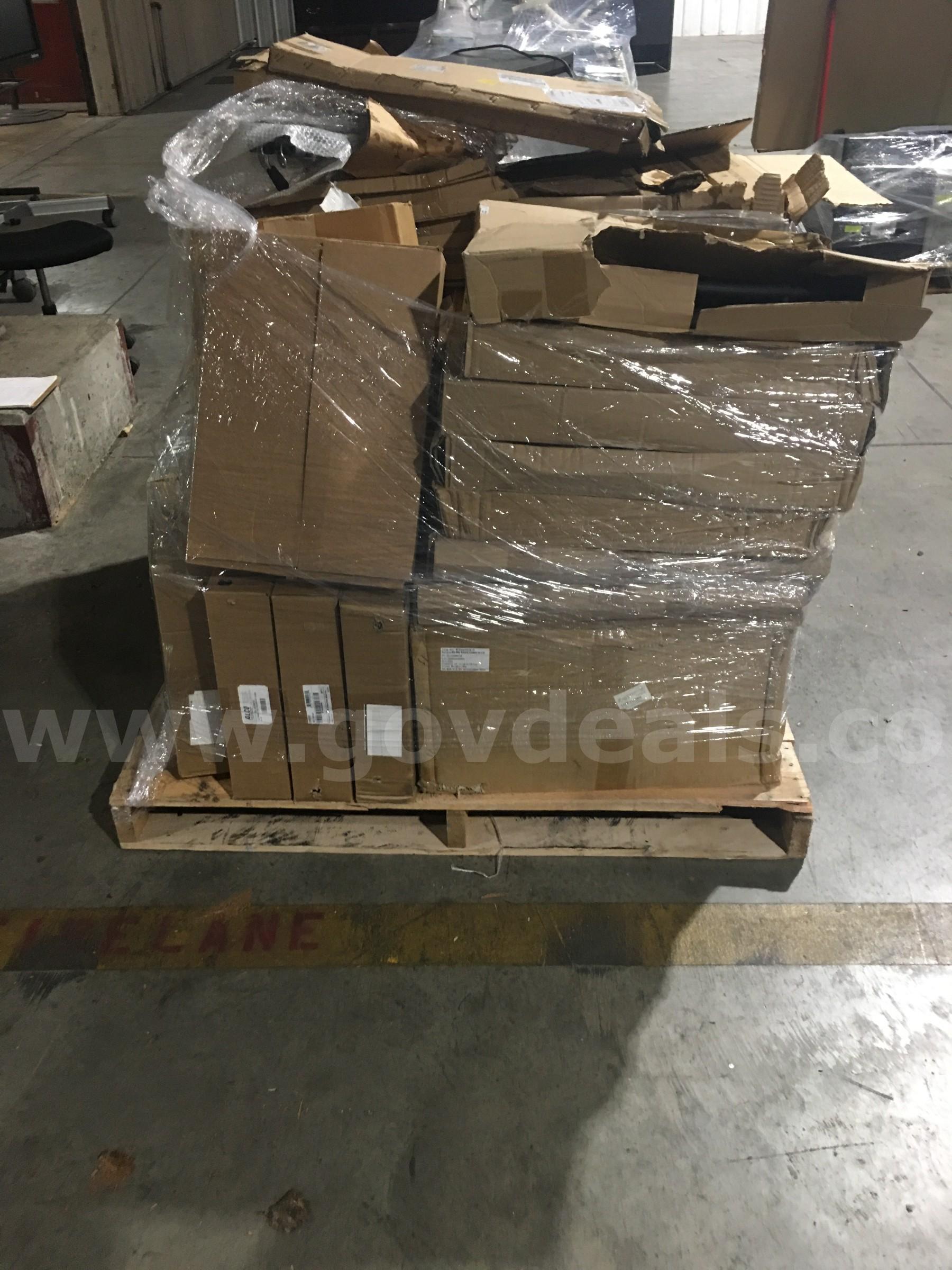 PALLET OF WHEELCHAIR PARTS MULTIPLE  Government Surplus Auction - Photo #3