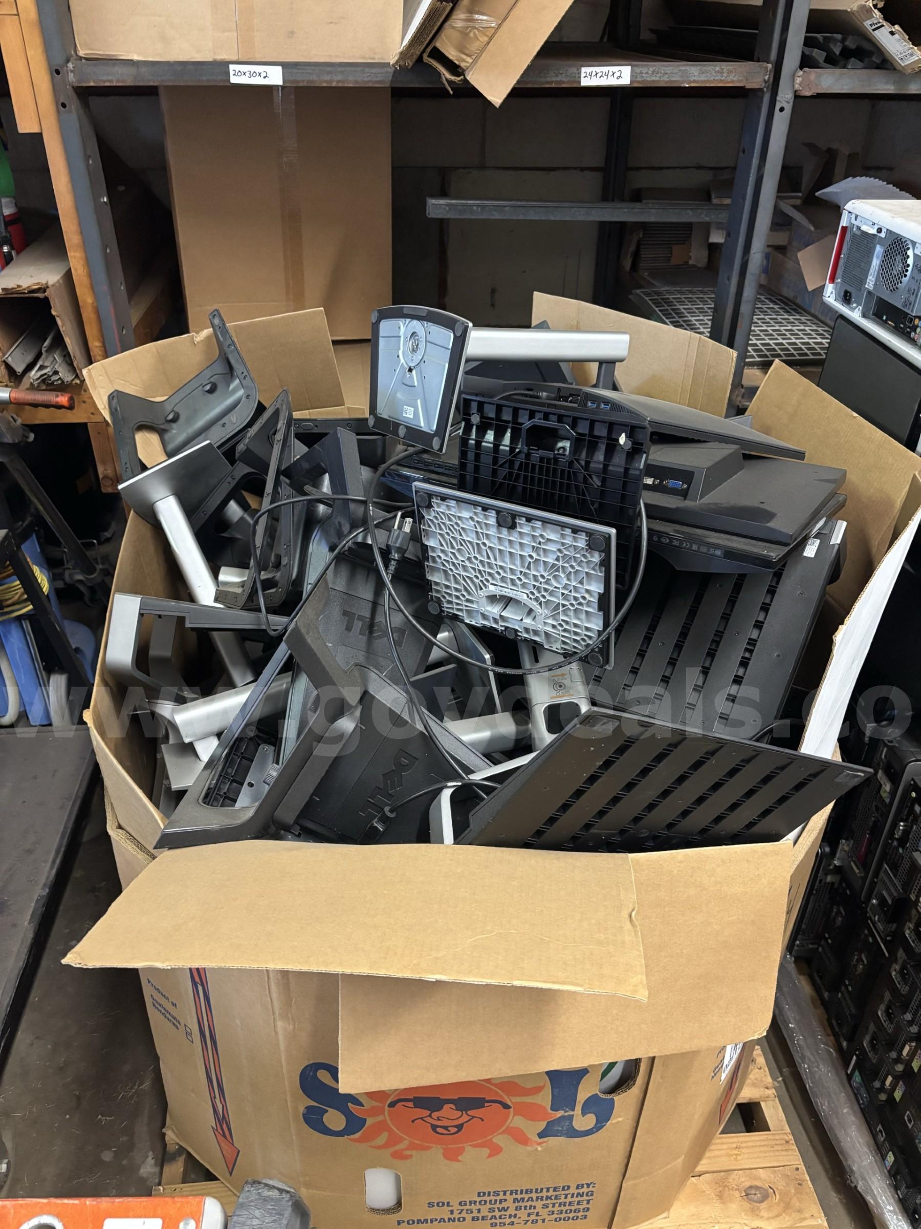 Lot of Computers & Computer Equipment   Government Surplus Auction - Photo #6