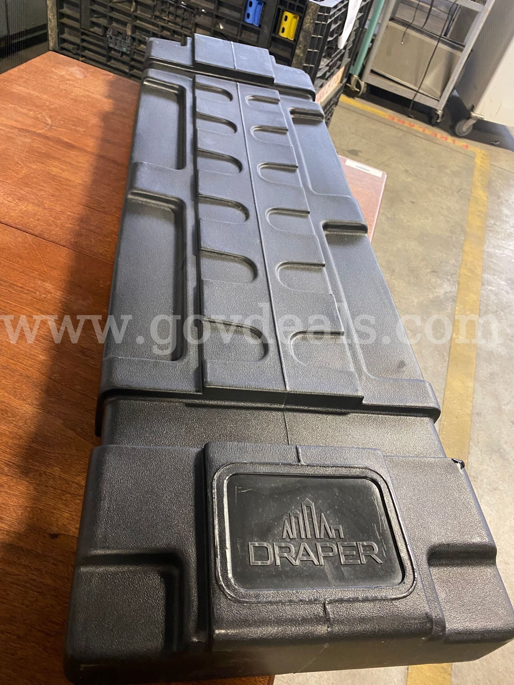 1 DRAPER SCREEN   Government Surplus Auction - Photo #3