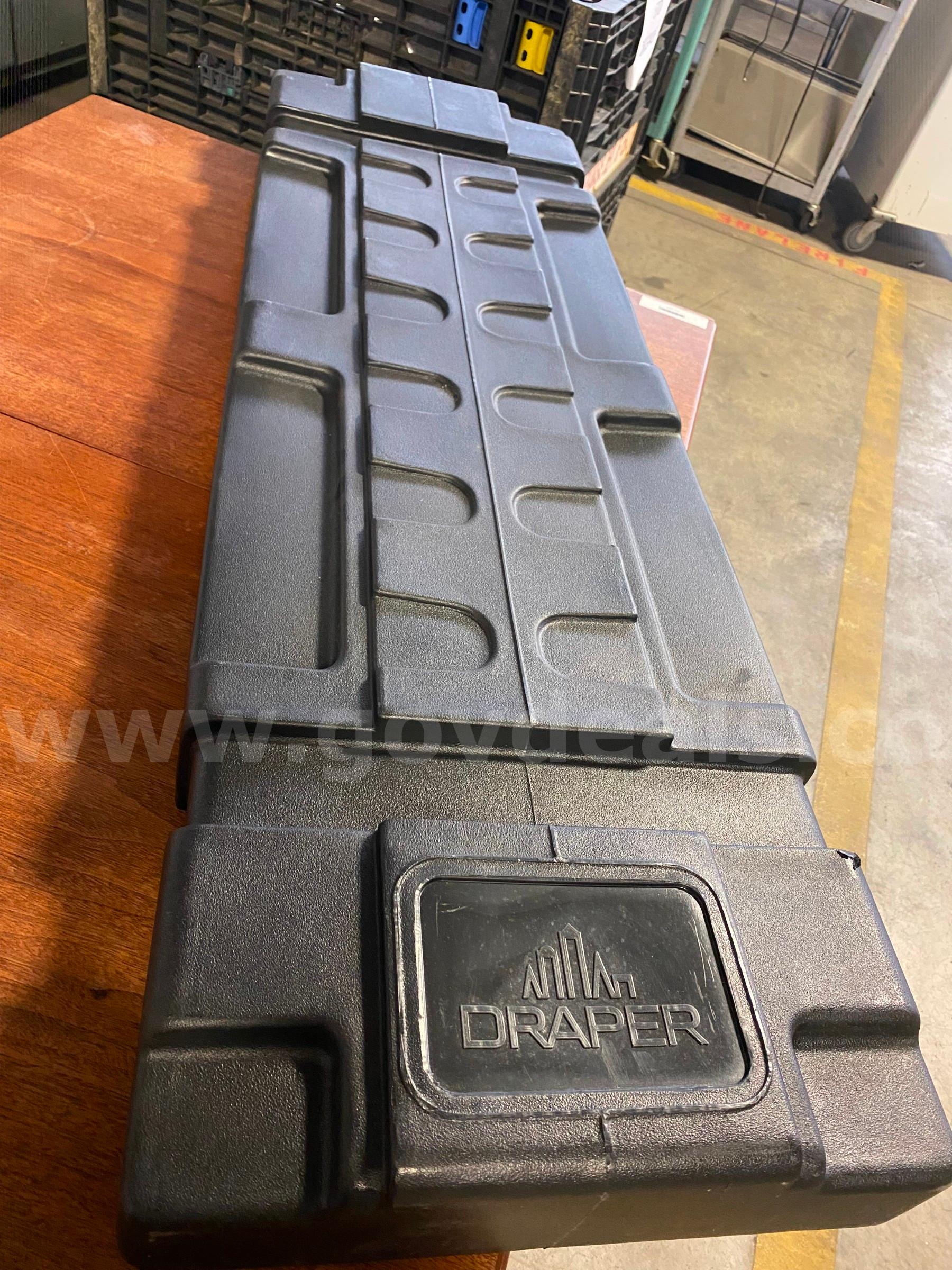 1 DRAPER SCREEN  DRAPER Government Surplus Auction - Photo #3