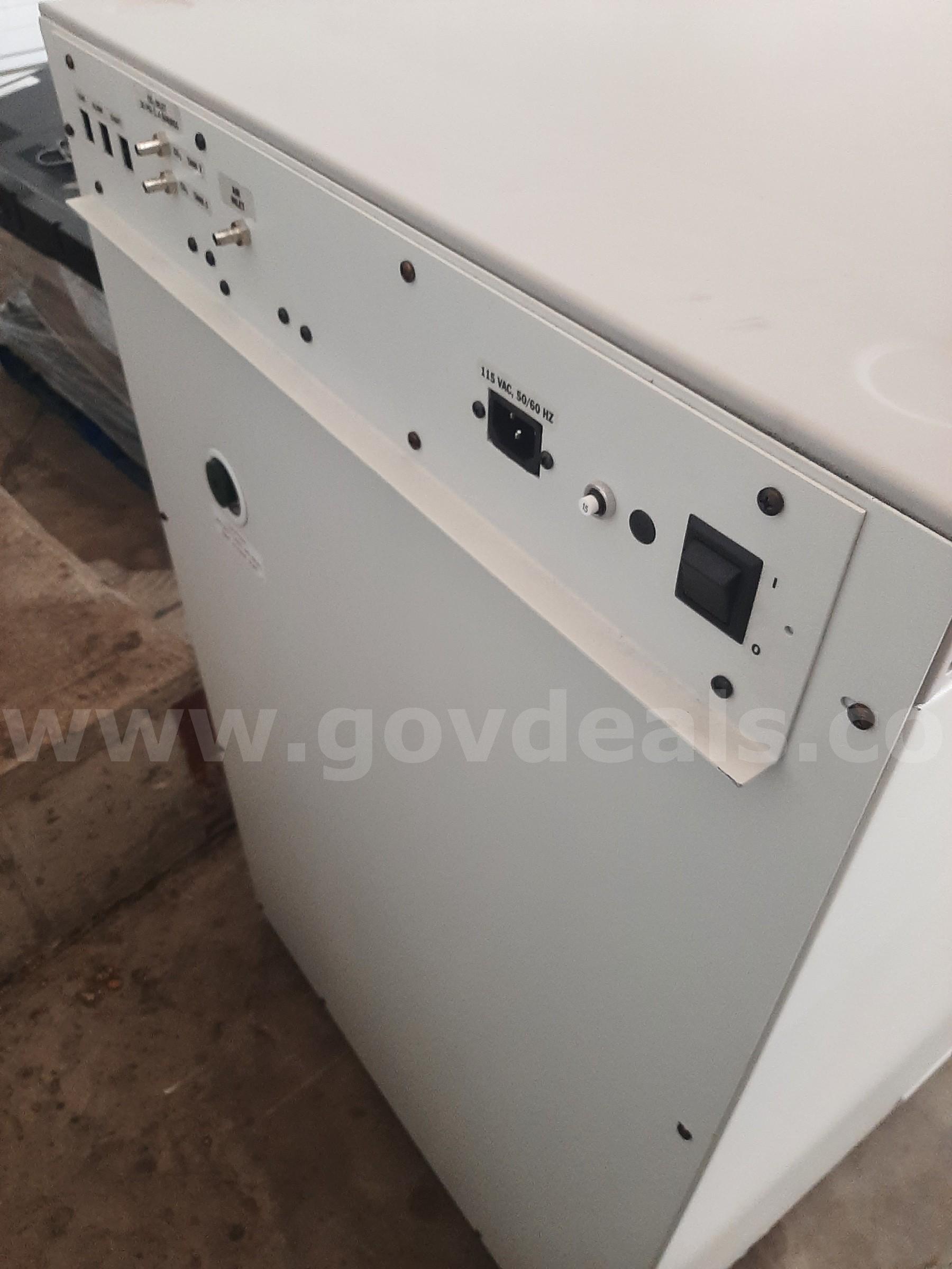 NUAIRE INCUBATOR NUAIRE  Government Surplus Auction - Photo #4
