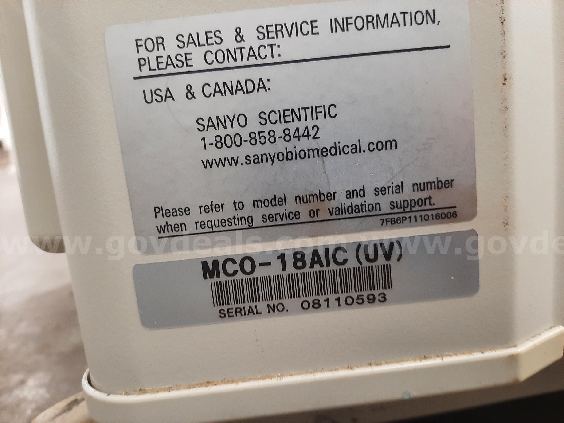 SANYO INCUBATOR NUAIRE  Government Surplus Auction - Photo #3