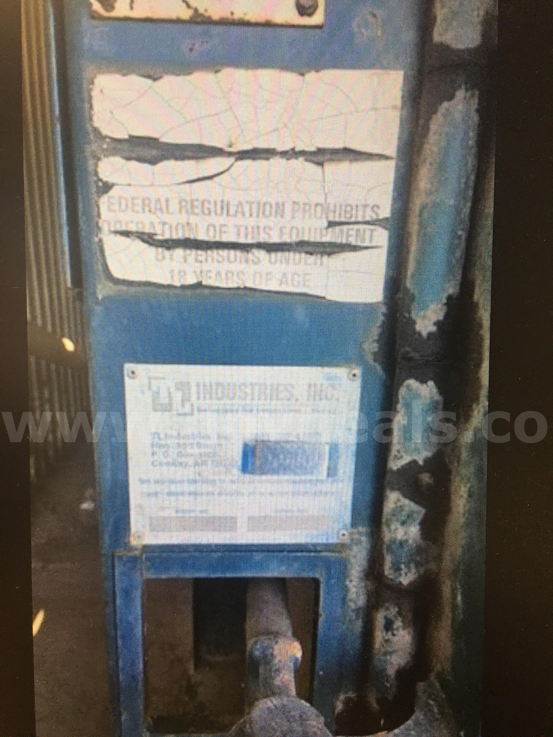 CARDBOARD BAYLOR  MULTIPLE Government Surplus Auction - Photo #2