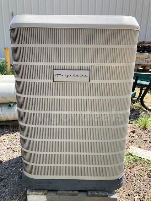 Frigidaire Central Air Outside Unit   Government Surplus Auction - Photo #4