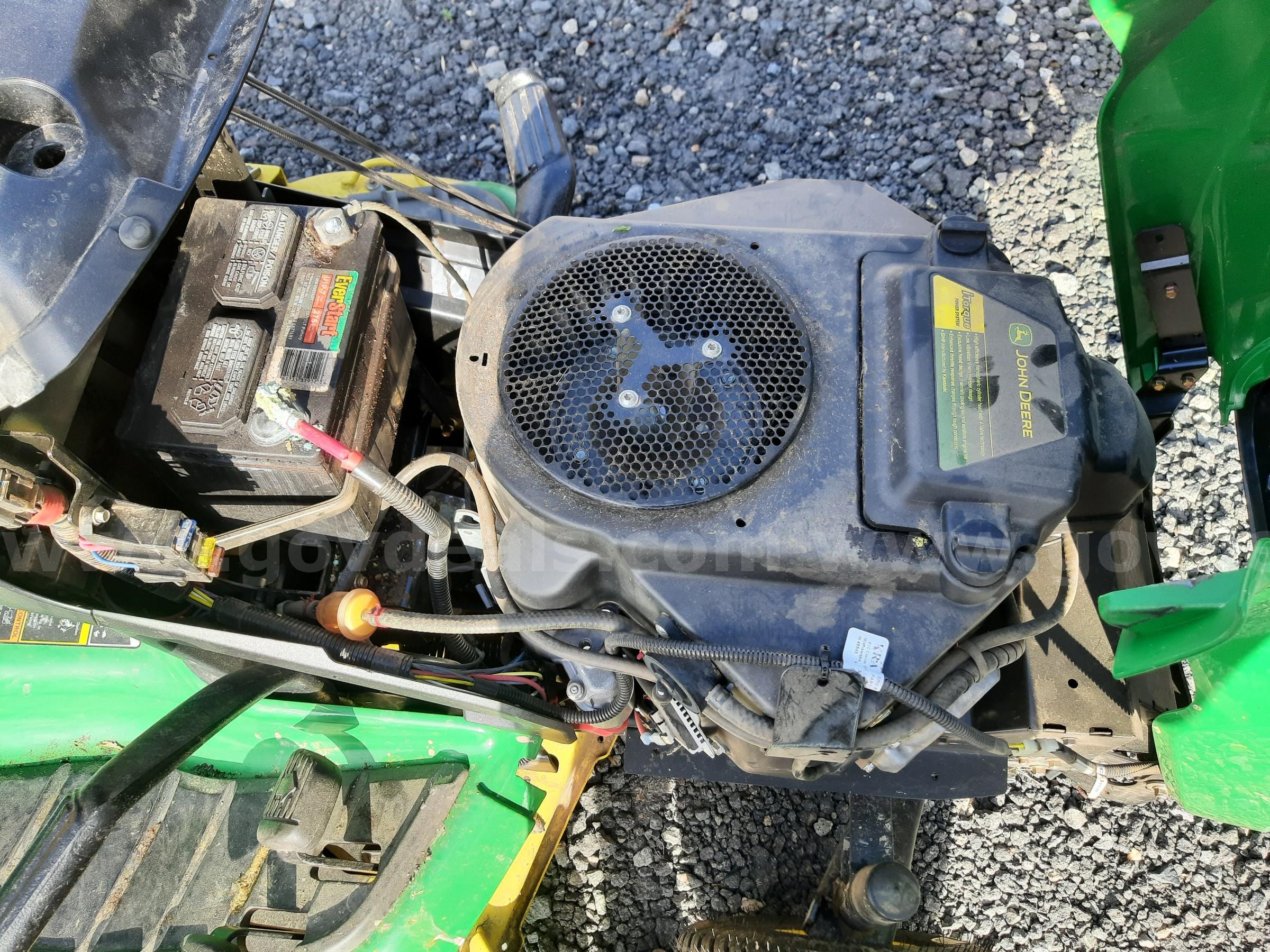 JOHN DEERE MOWER JOHN DEERE X324 Government Surplus Auction - Photo #5