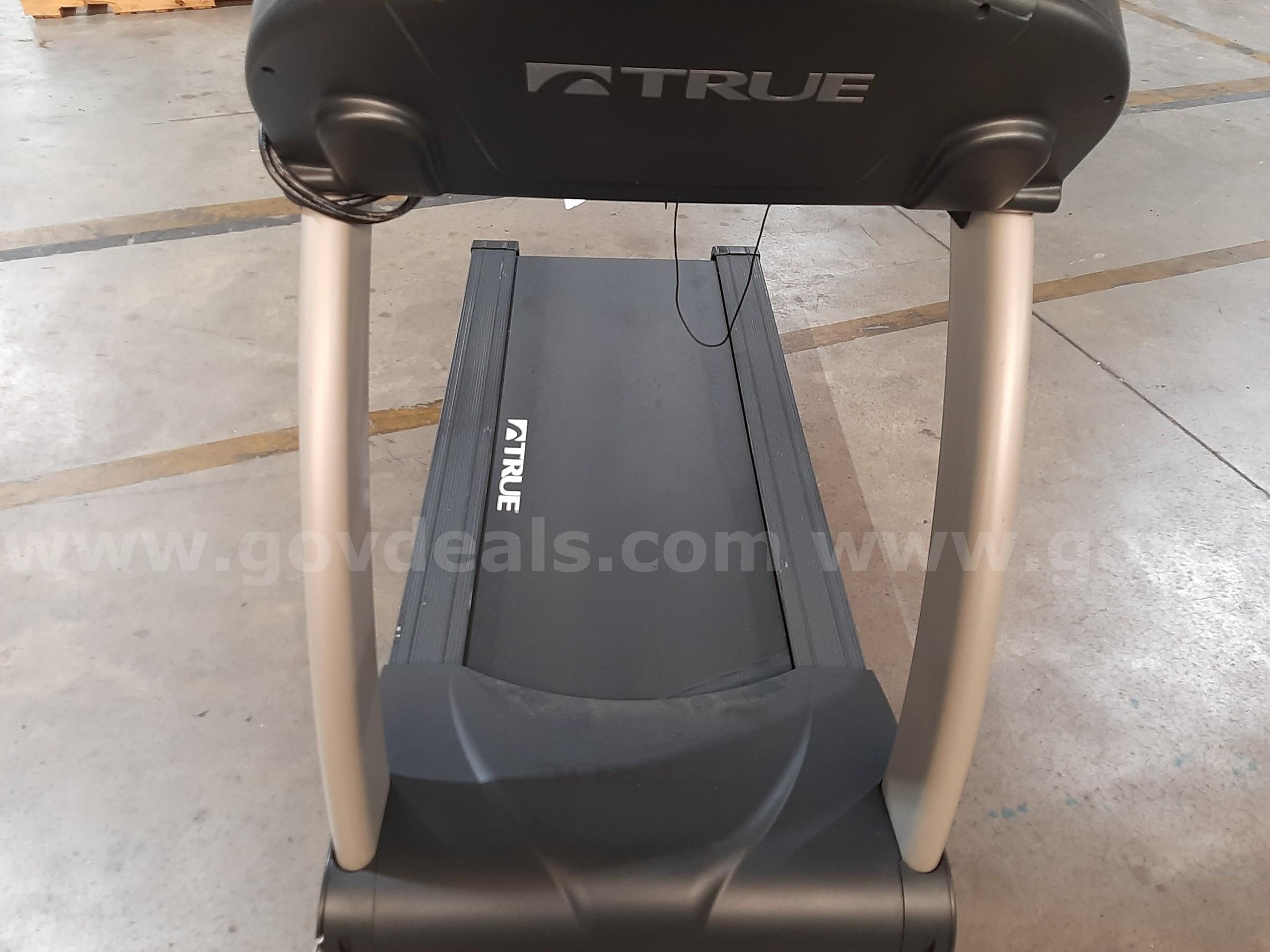 TREADMILL TRUE  Government Surplus Auction - Photo #3