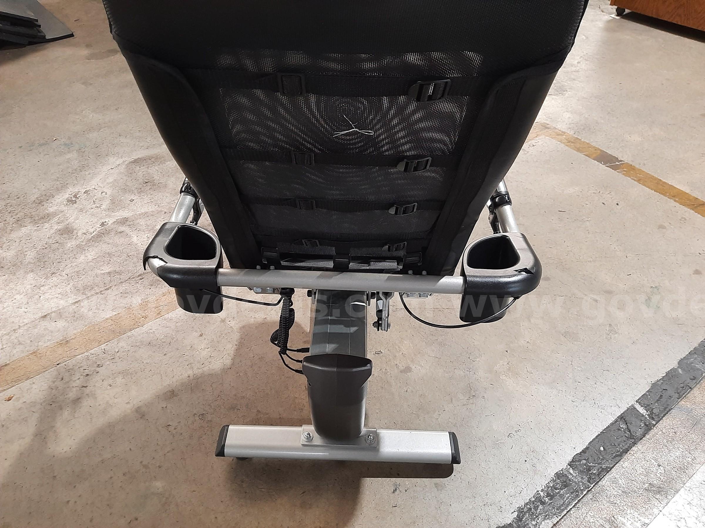 RECUMBANT BIKE SPIRIT FITNESS  Government Surplus Auction - Photo #6