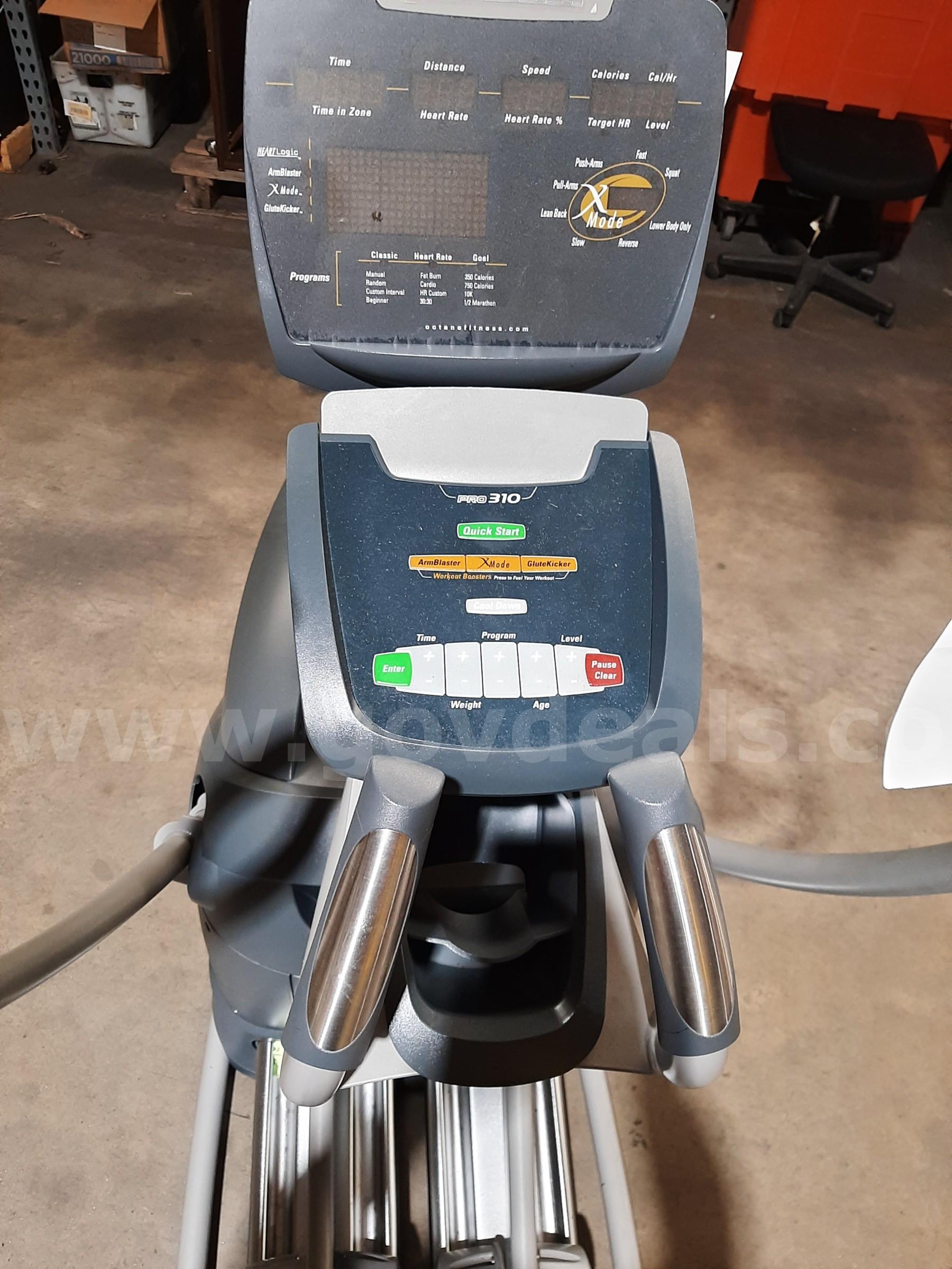 STANDING ELLIPTICAL OCTANE FITNESS  Government Surplus Auction - Photo #3