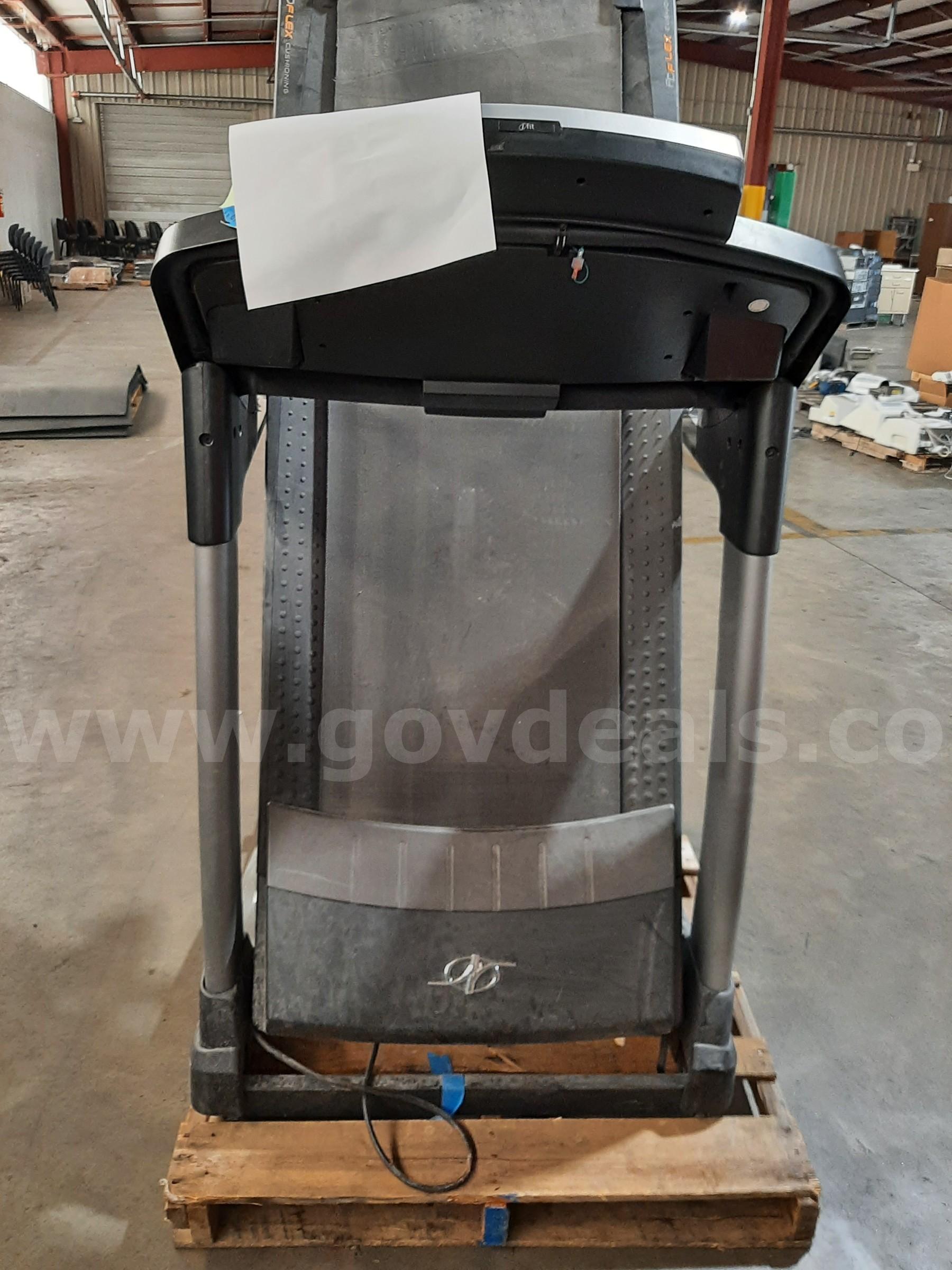 TREADMILL NORDICTRACK  Government Surplus Auction - Photo #4