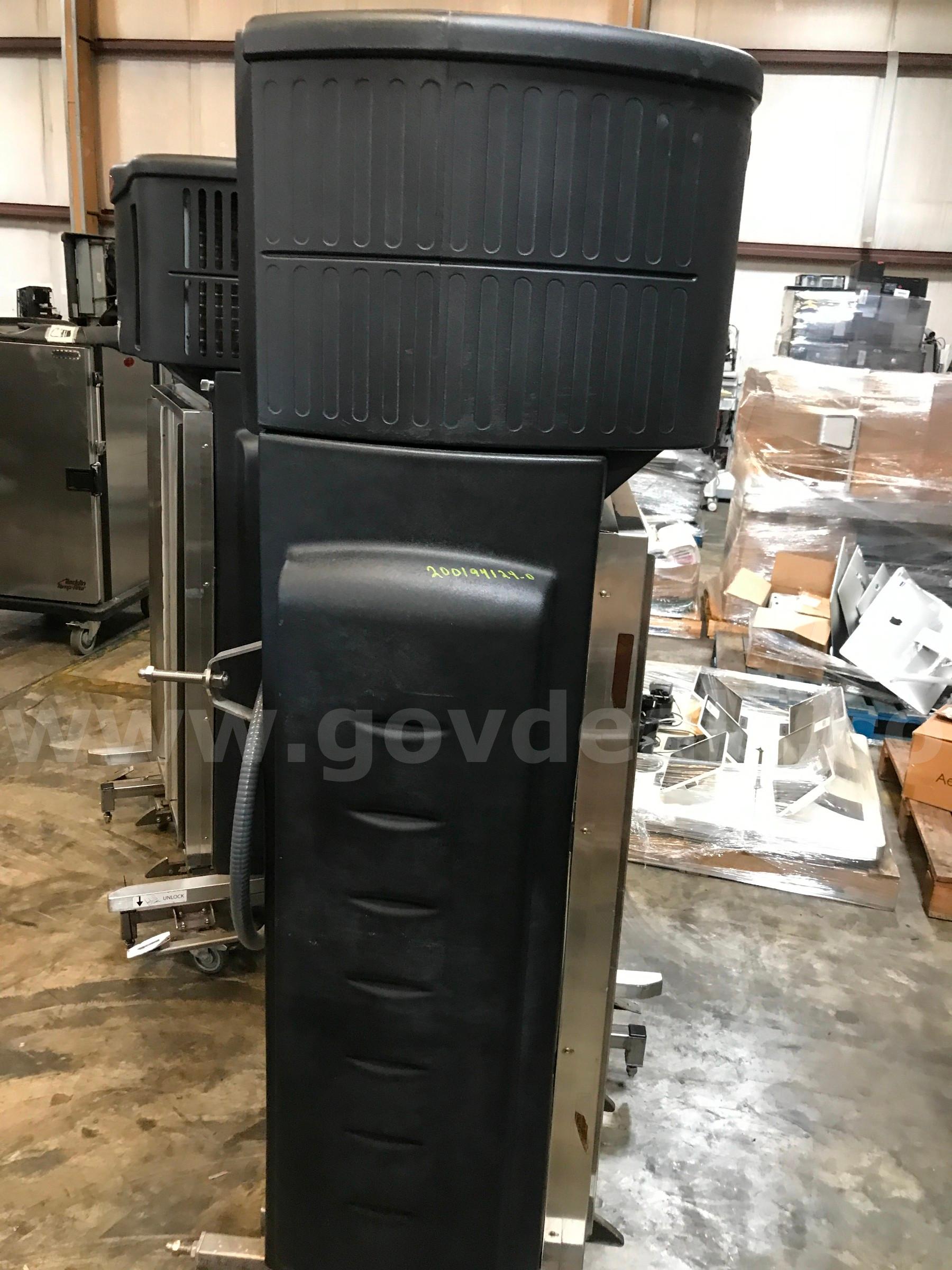 CR III DOCKINGSTATION AND CONVECT-RITE III CART. MEAL DELIVERY SYSTEM.   Government Surplus Auction - Photo #2