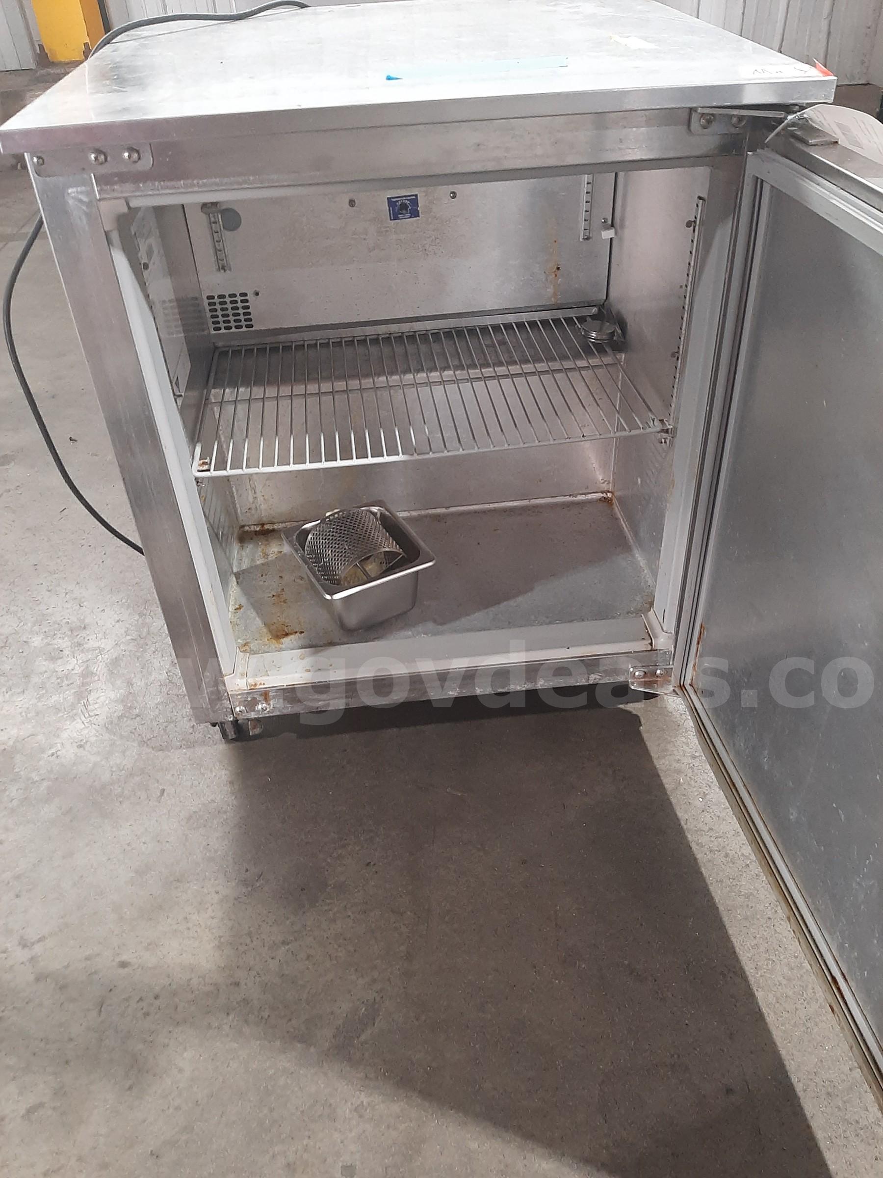 MCCALL COMMERCIAL REFRIGERATOR MCCALL R-6E Government Surplus Auction - Photo #3