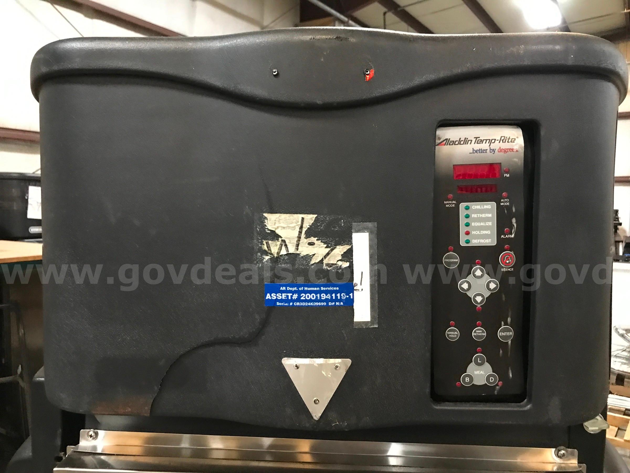 CR III DOCKINGSTATION AND CONVECT-RITE III CART. MEAL DELIVERY SYSTEM.   Government Surplus Auction - Photo #2