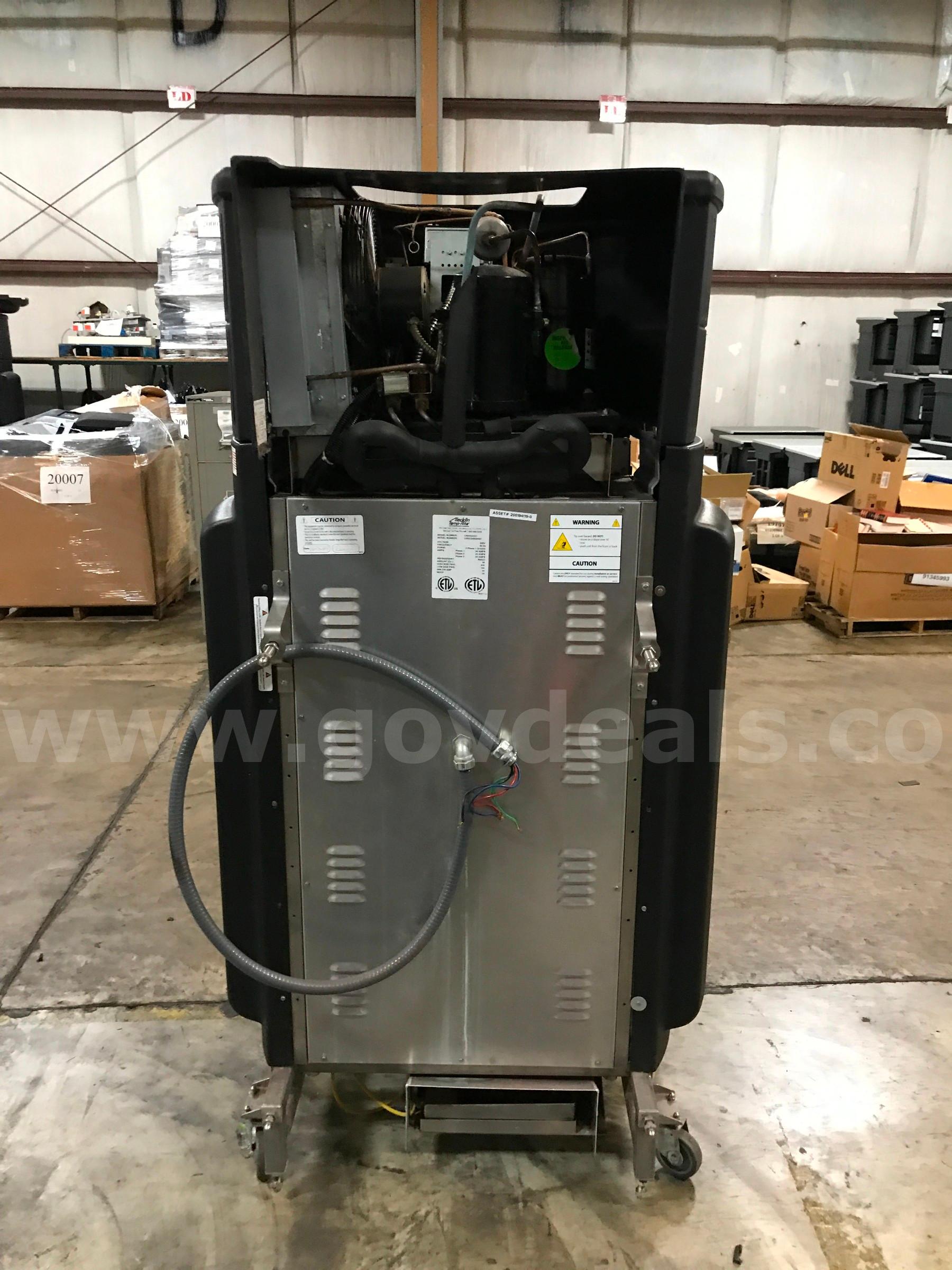 CR III DOCKINGSTATION AND CONVECT-RITE III CART. MEAL DELIVERY SYSTEM.   Government Surplus Auction - Photo #5