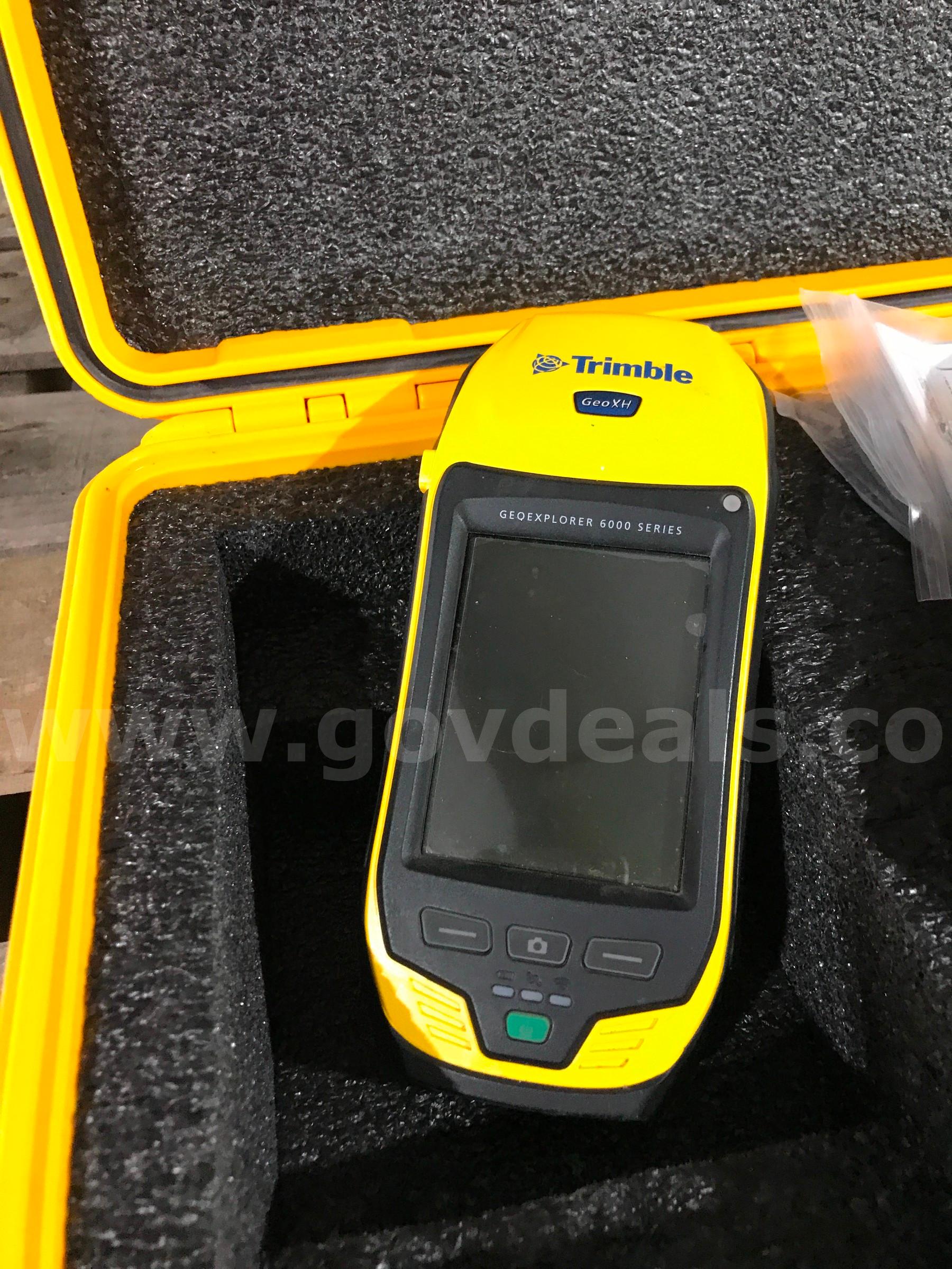 GPS TRIMBLE GEOHX HANDHELD SYSTEM WITH ANT POLE ON ONE PALLET.   Government Surplus Auction - Primary Photo