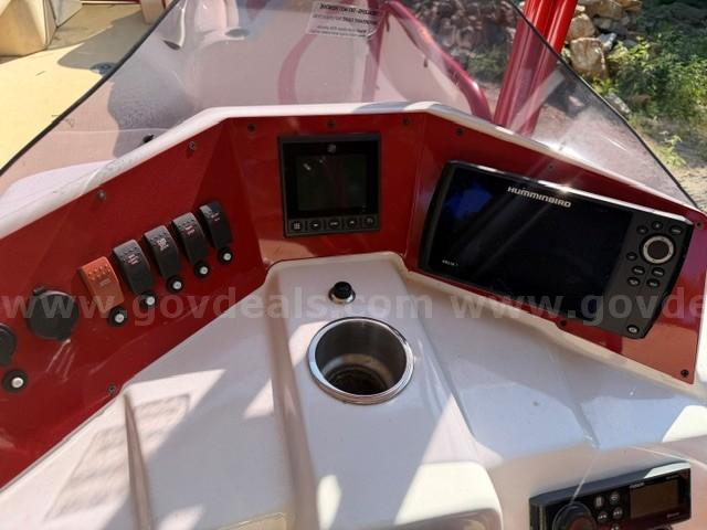 ALOHA 26FT.PONTOON BOAT (W/UPPER DECK)   Government Surplus Auction - Photo #2