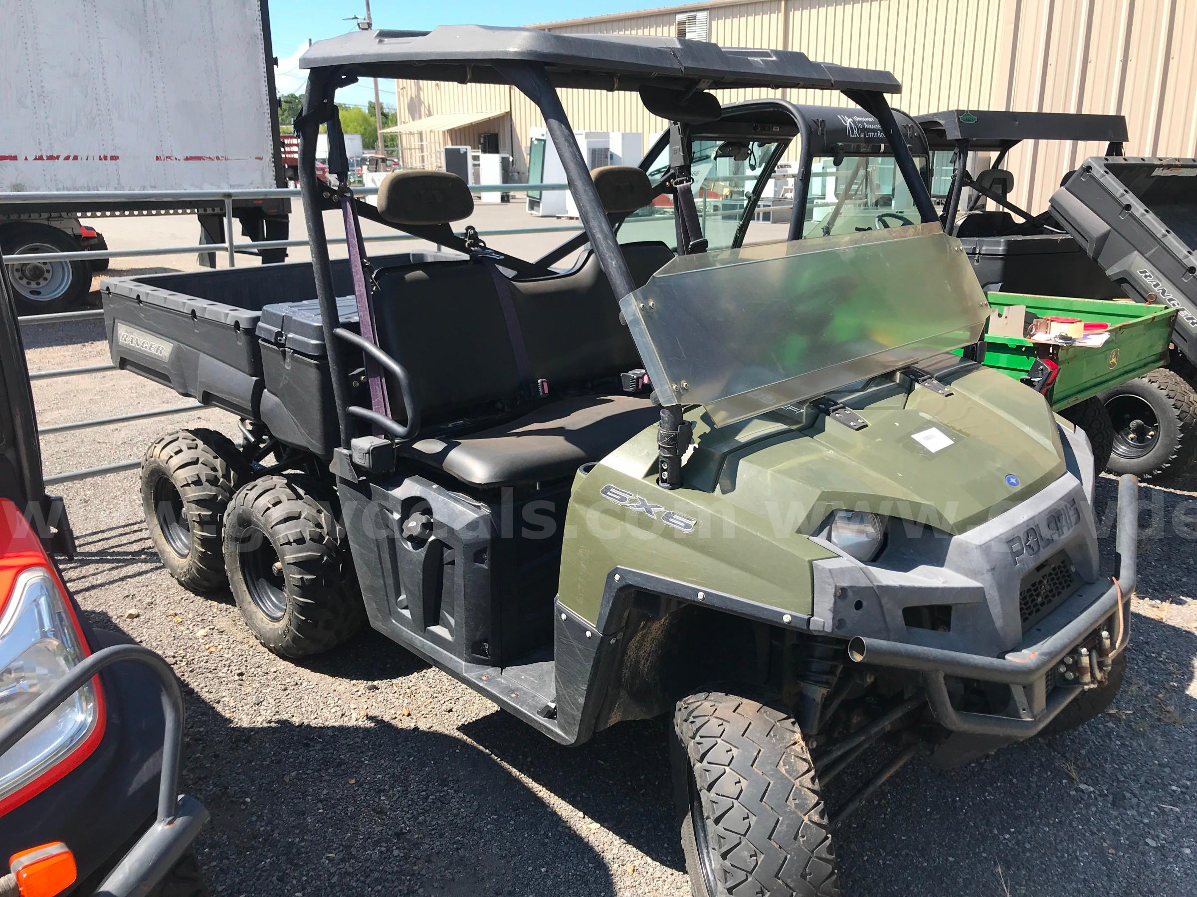 POLARIS RA800 6X6 WITH STEEL TOP AND WINCH. POLARIS RA800 Government Surplus Auction - Photo #2