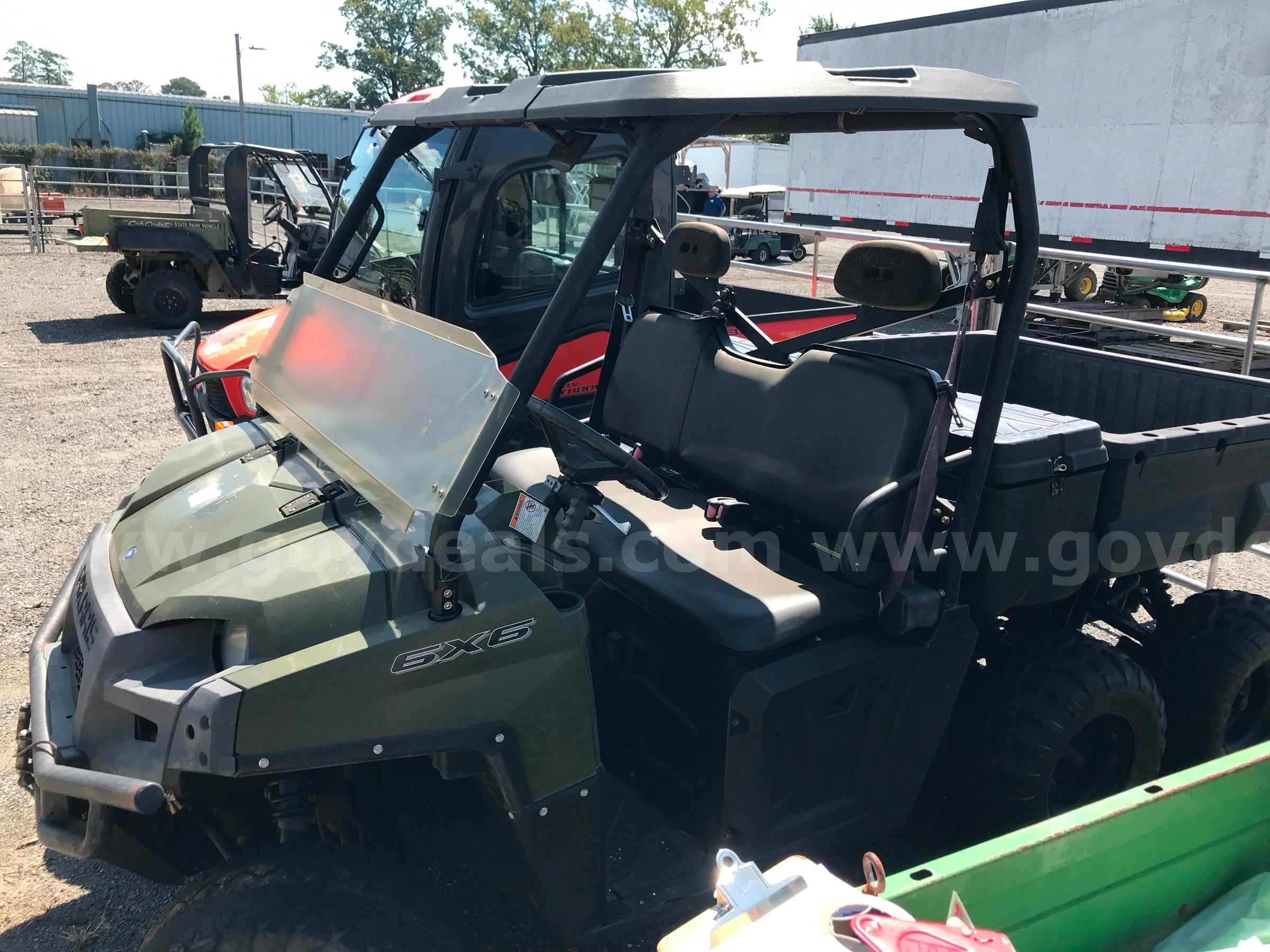 POLARIS RA800 6X6 WITH STEEL TOP AND WINCH. POLARIS RA800 Government Surplus Auction - Photo #3