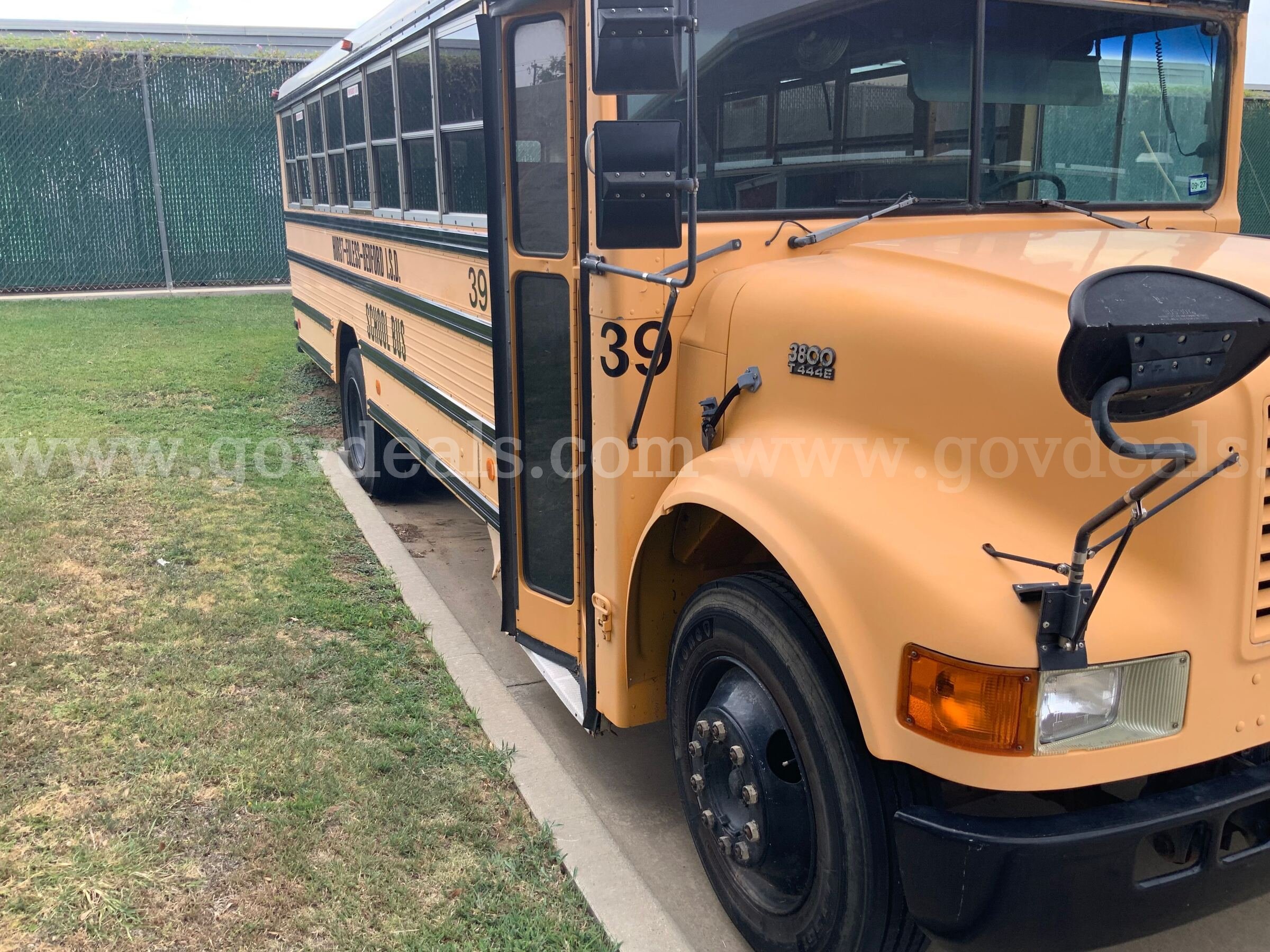 1995 International 3800 International 3800 Government Surplus Auction - Photo #4
