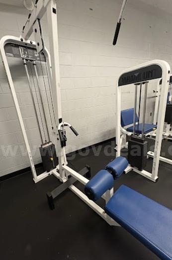 Lot 10 Paramount Lat Pulldown / Seated Row Combo   Government Surplus Auction - Primary Photo