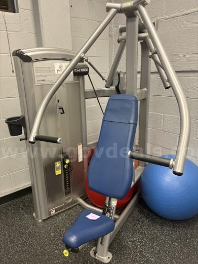 Lot 17 Cybex Commercial Selectorized Chest Press Machine   Government Surplus Auction - Photo #2