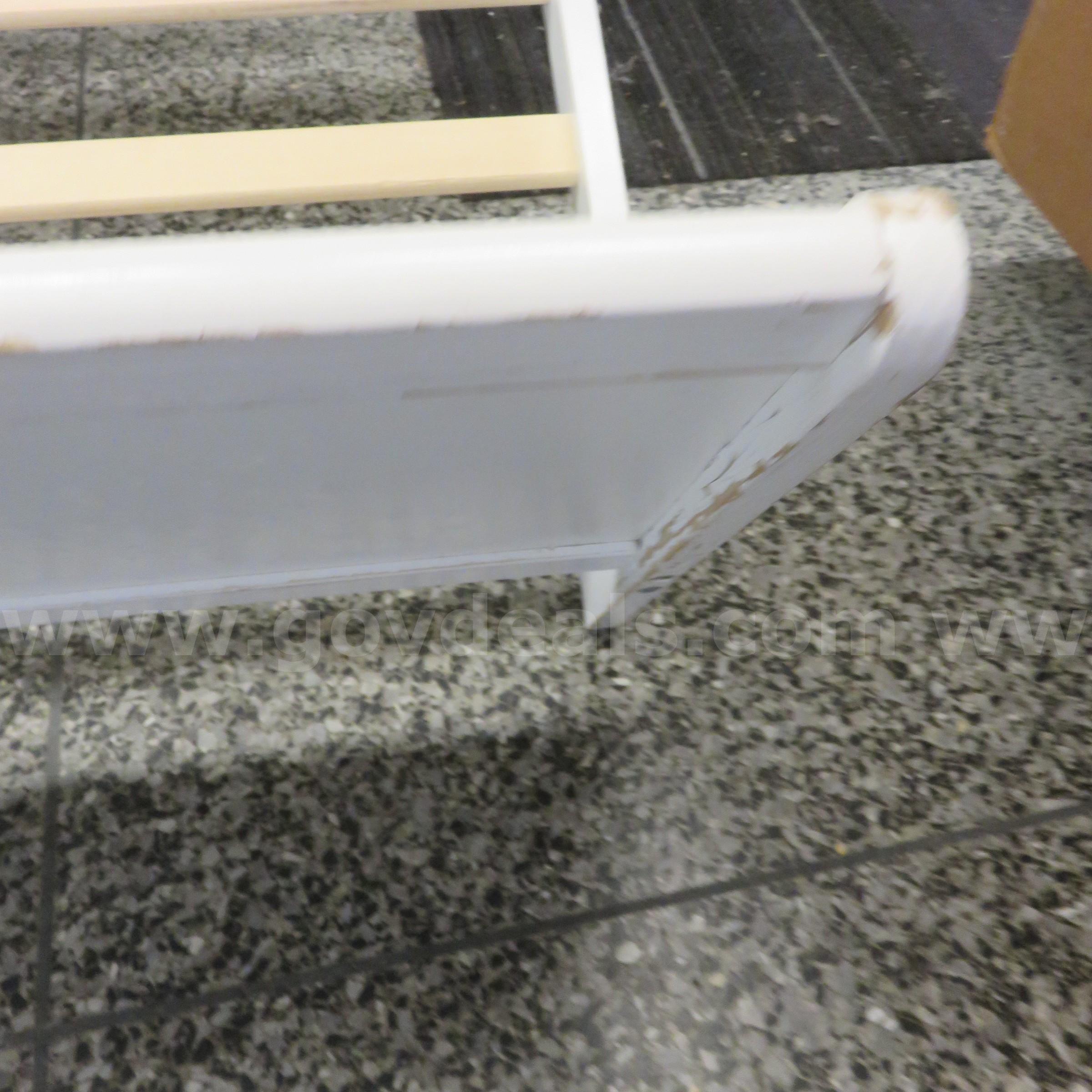 Toddler Bed Frame   Government Surplus Auction - Photo #3