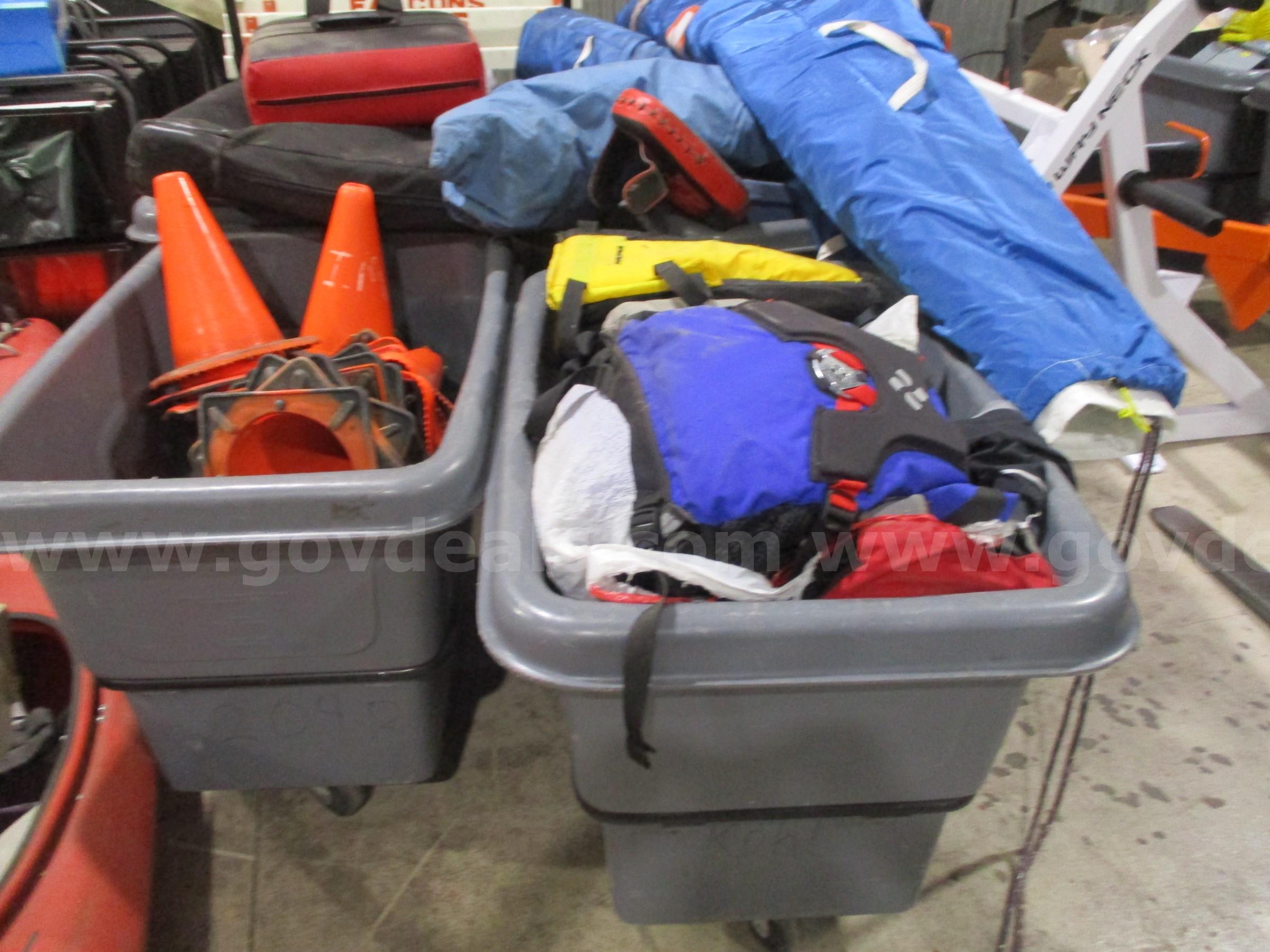 Surplus Recreation Equipment Lot - 2 Kayaks, PFDs, Traffic Cones & Miscellaneous Gear   Government Surplus Auction - Photo #2