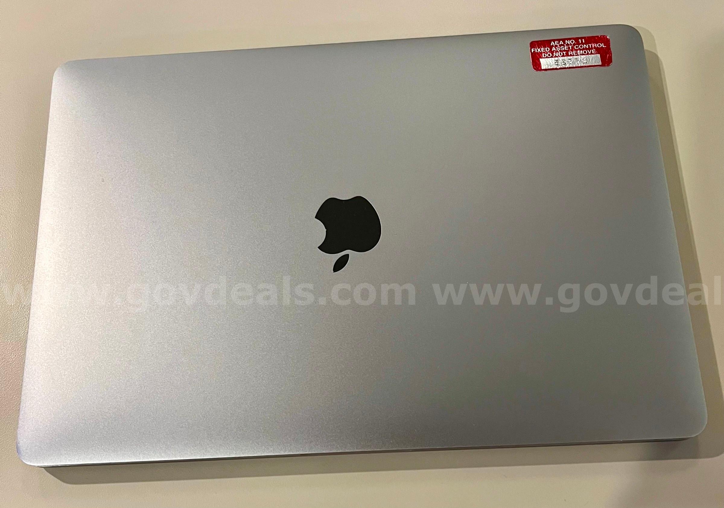 MacBook Pro 13", M1, 2020 512GB 16 GB, 4 thunderbolt three ports. Battery issues; loud fan; runs hot  MacBook Pro Government Surplus Auction - Primary Photo