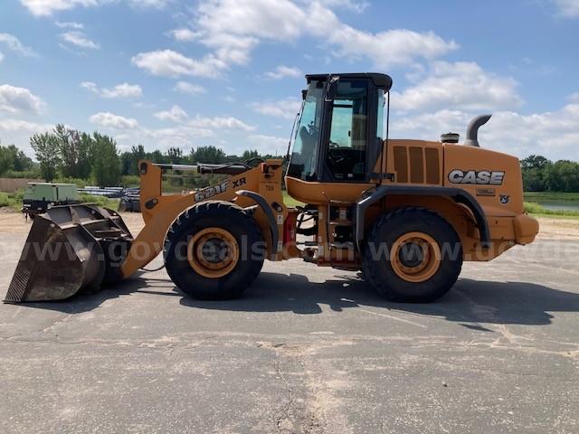 2016 CASE 621F XR Front End Wheel Loader CASE 621F Government Surplus Auction - Photo #4
