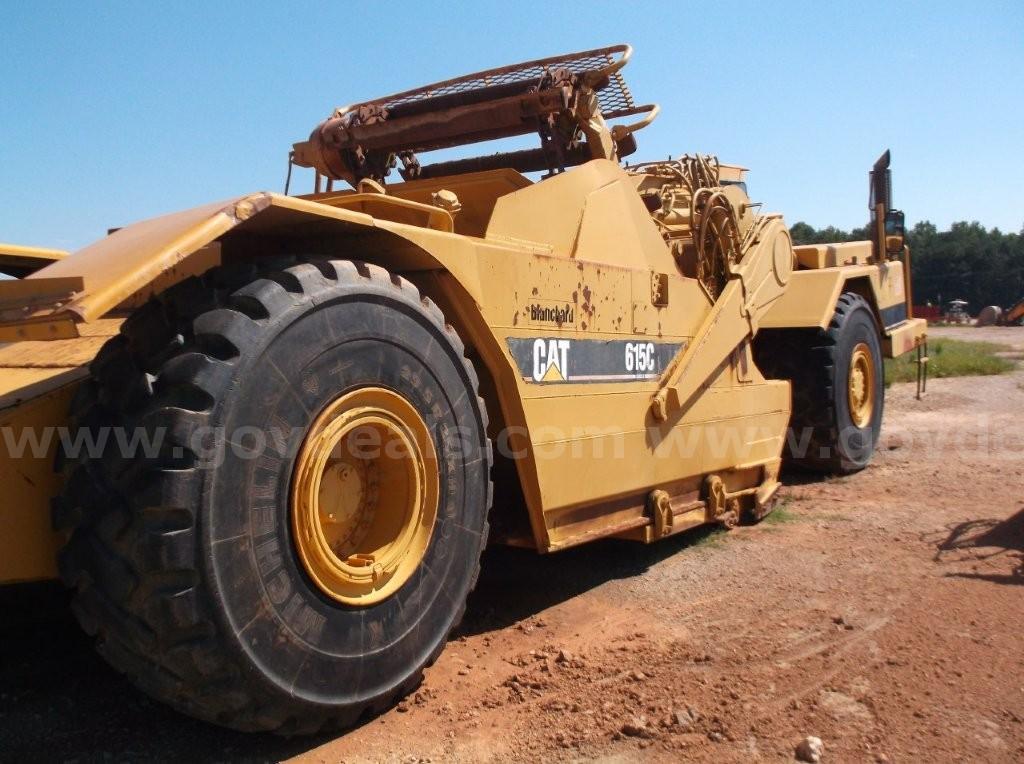 2008 Caterpillar 615C II Scraper Pan 615C II 615C Government Surplus Auction - Photo #3